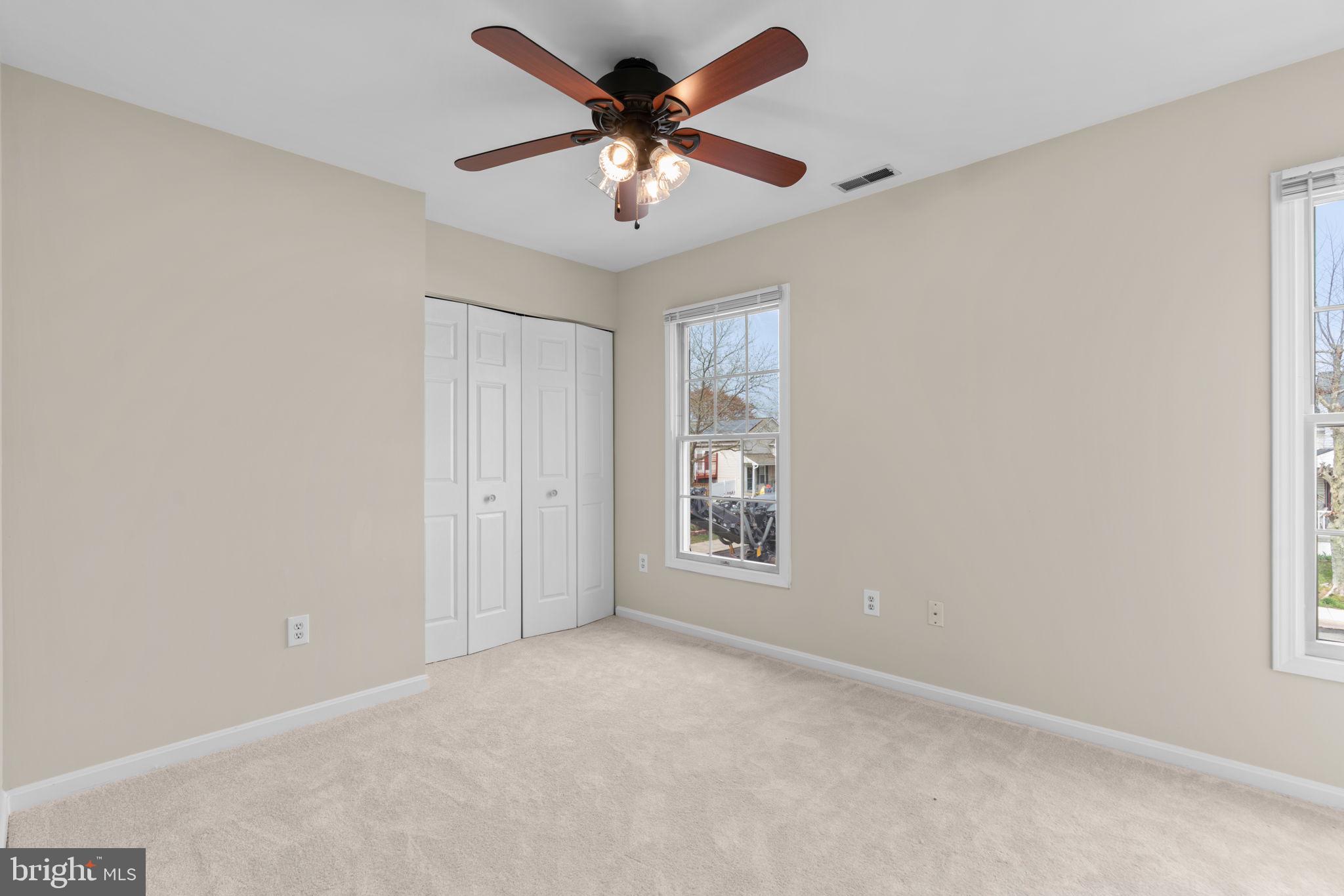 NOTTINGHAM VILLAGE - Residential