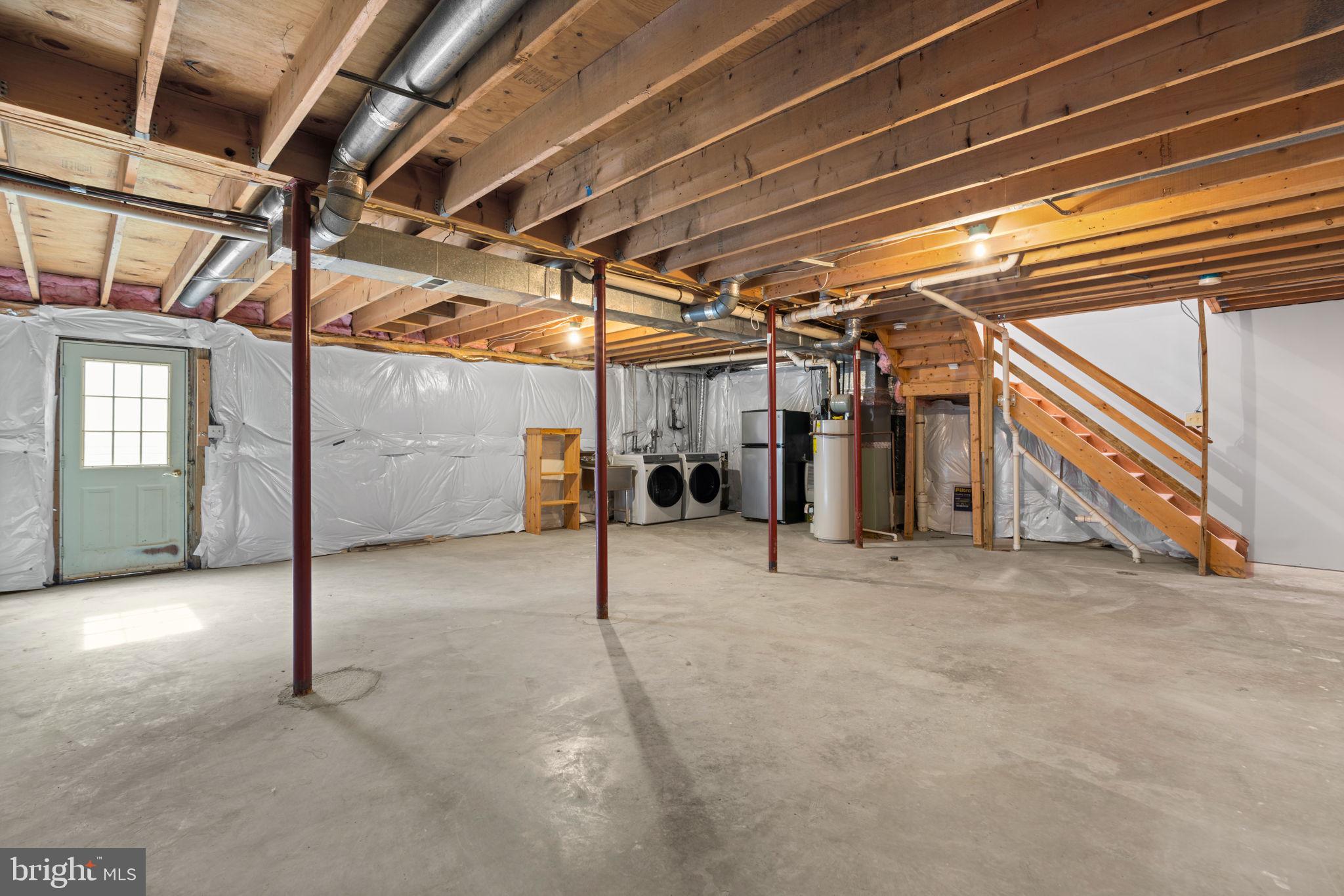 NOTTINGHAM VILLAGE - Residential