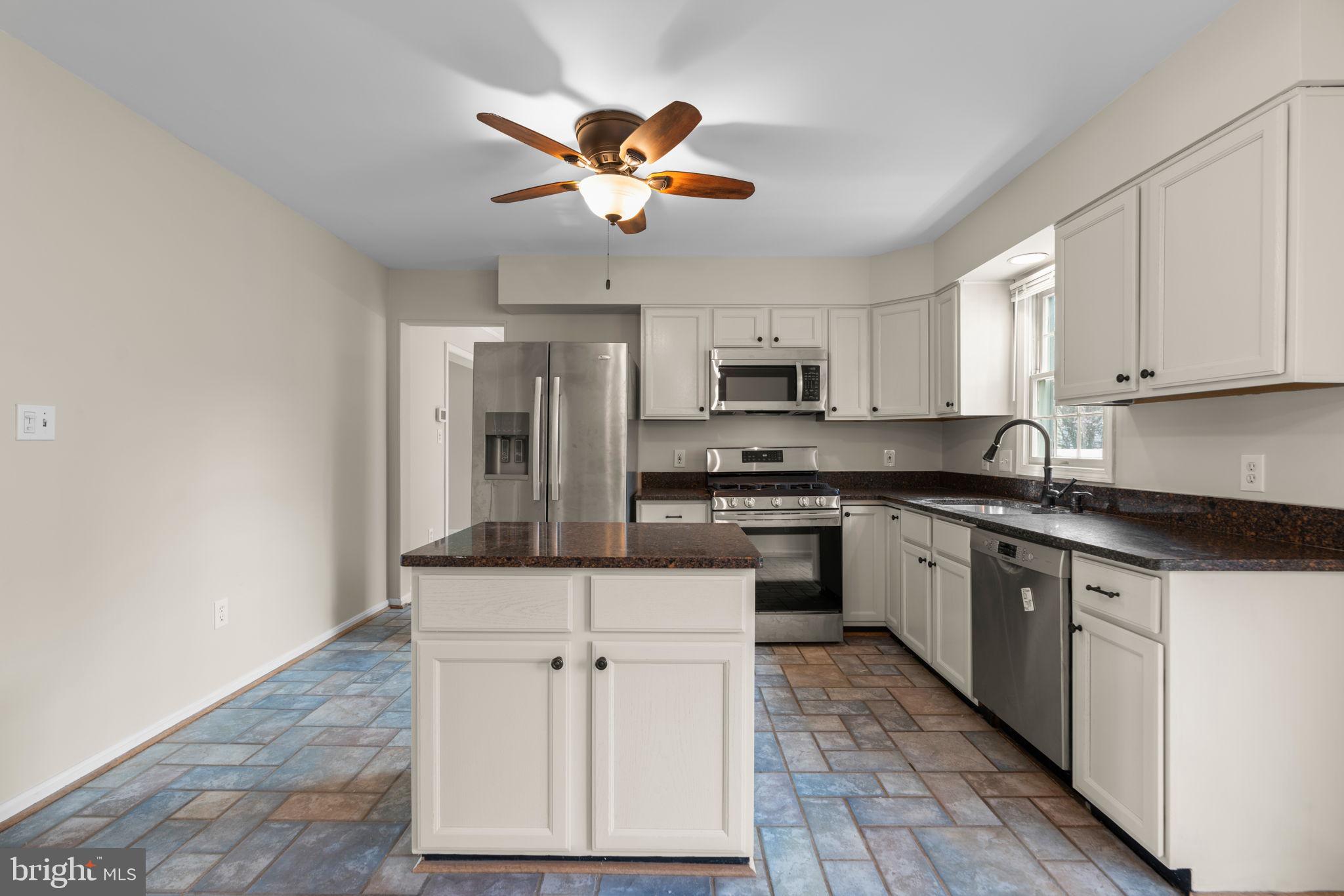 NOTTINGHAM VILLAGE - Residential