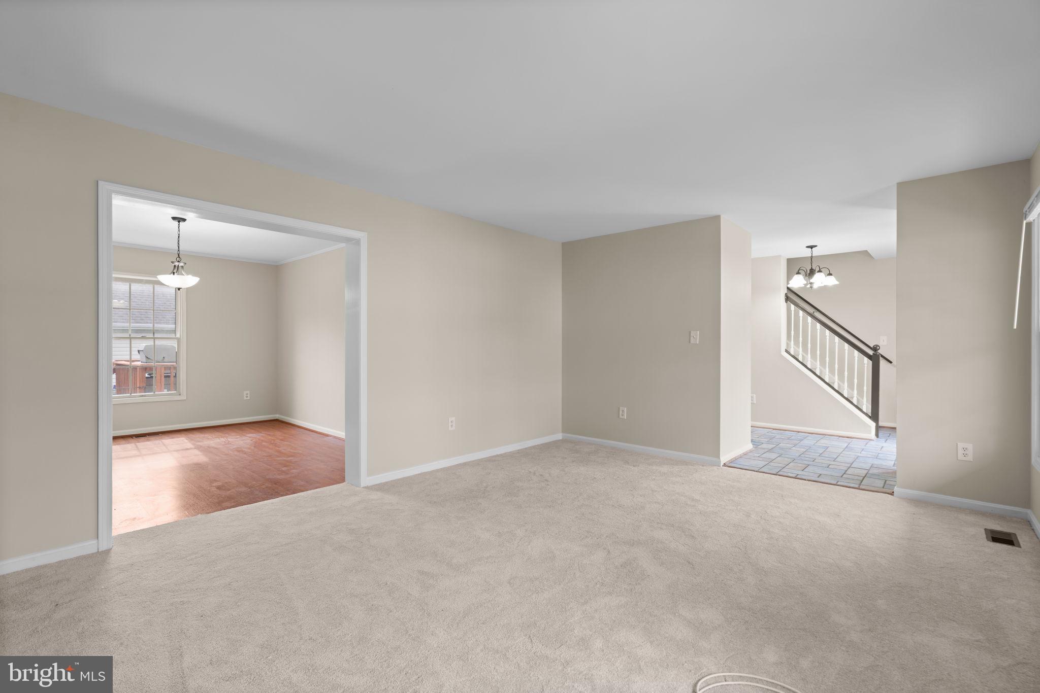 NOTTINGHAM VILLAGE - Residential