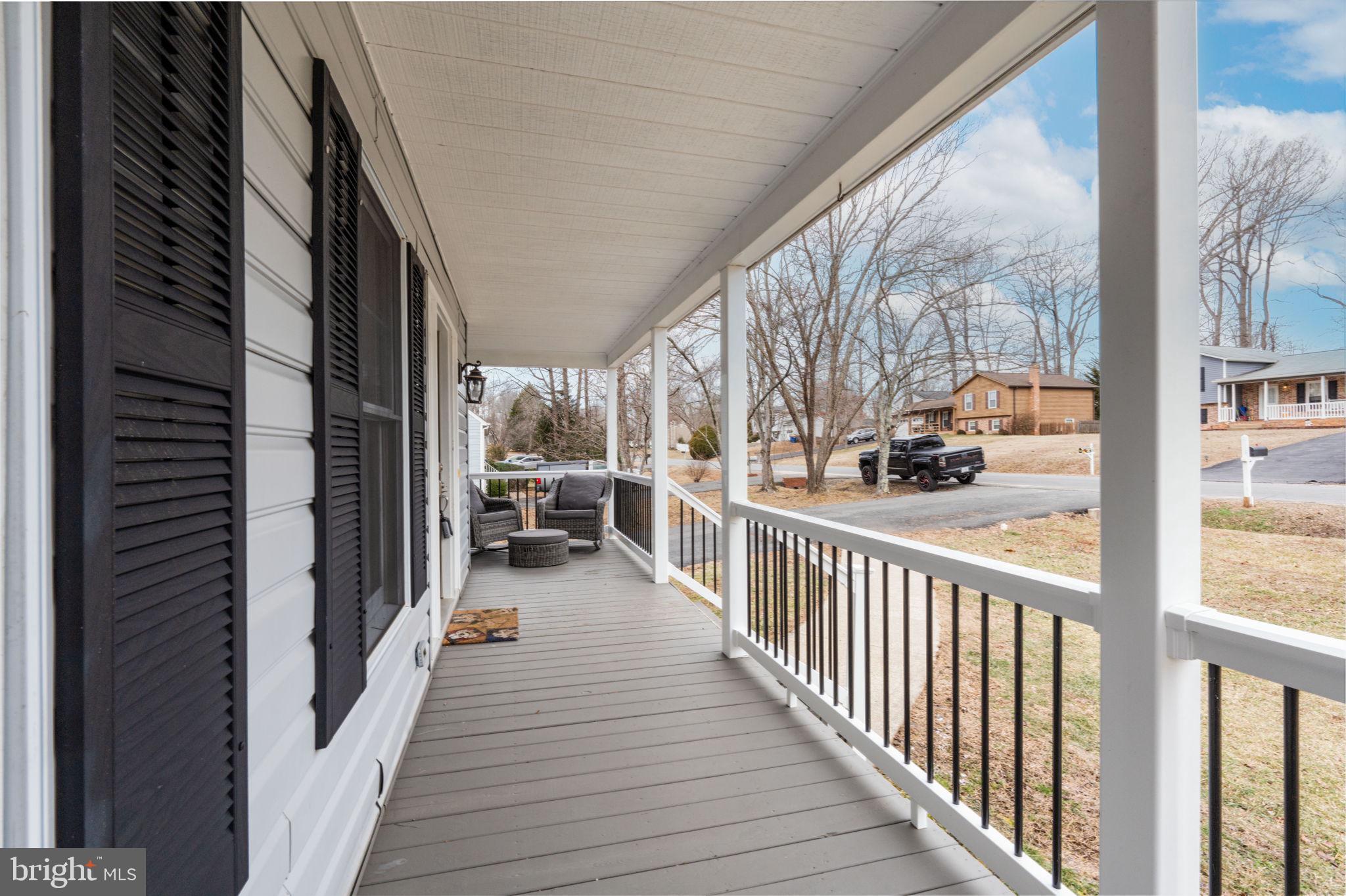 VISTA WOODS - Residential