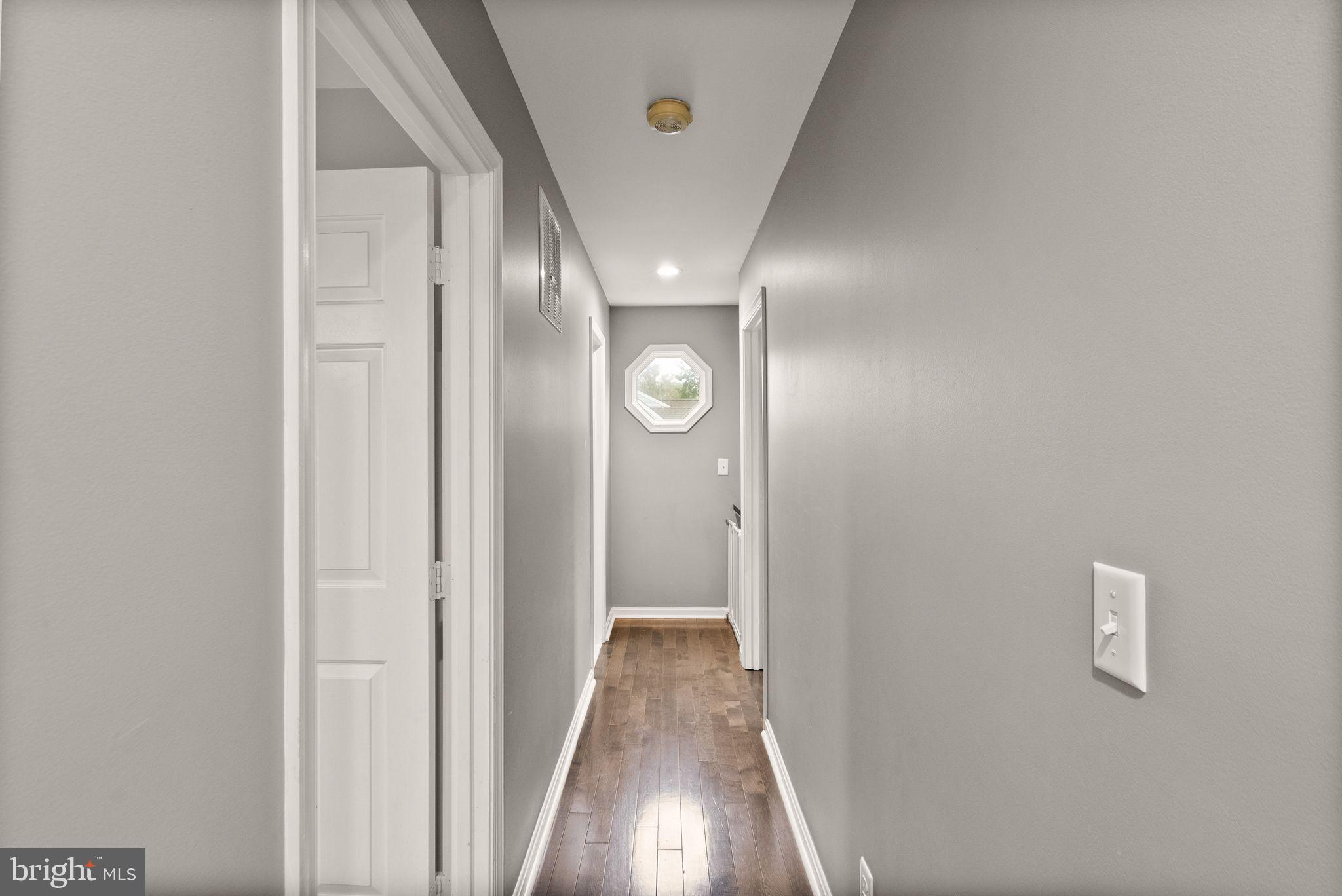 VISTA WOODS - Residential