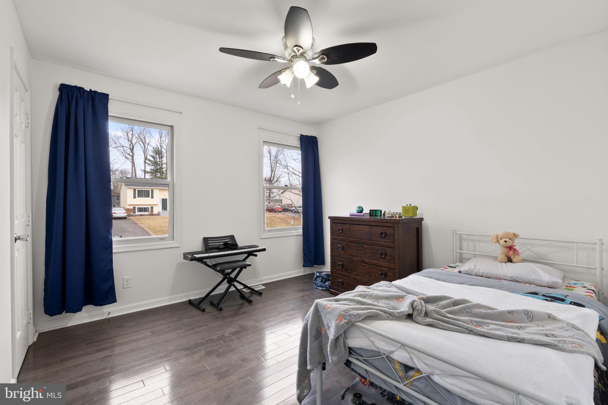 VISTA WOODS - Residential