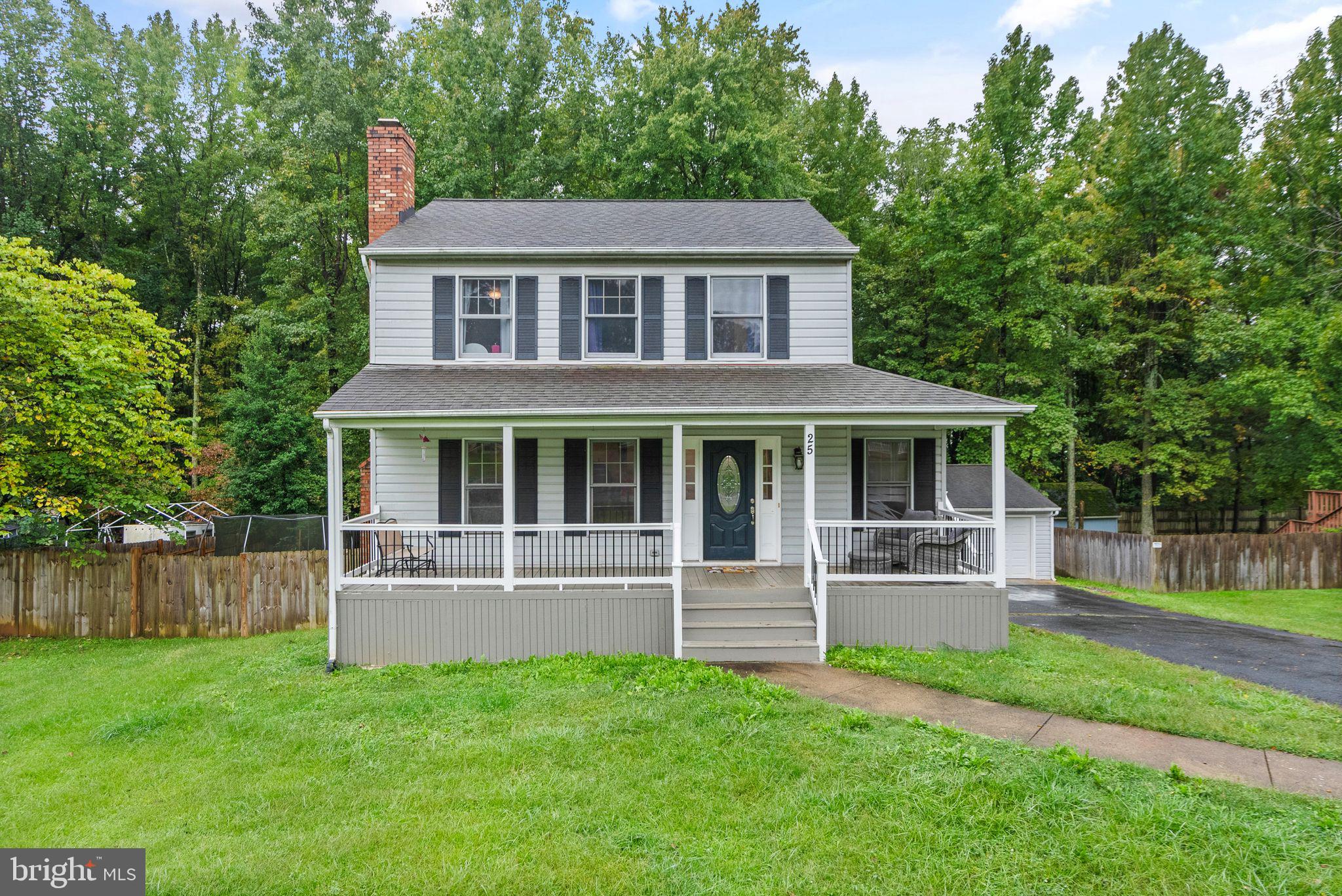 25 WASHINGTON AND LEE BOULEVARD