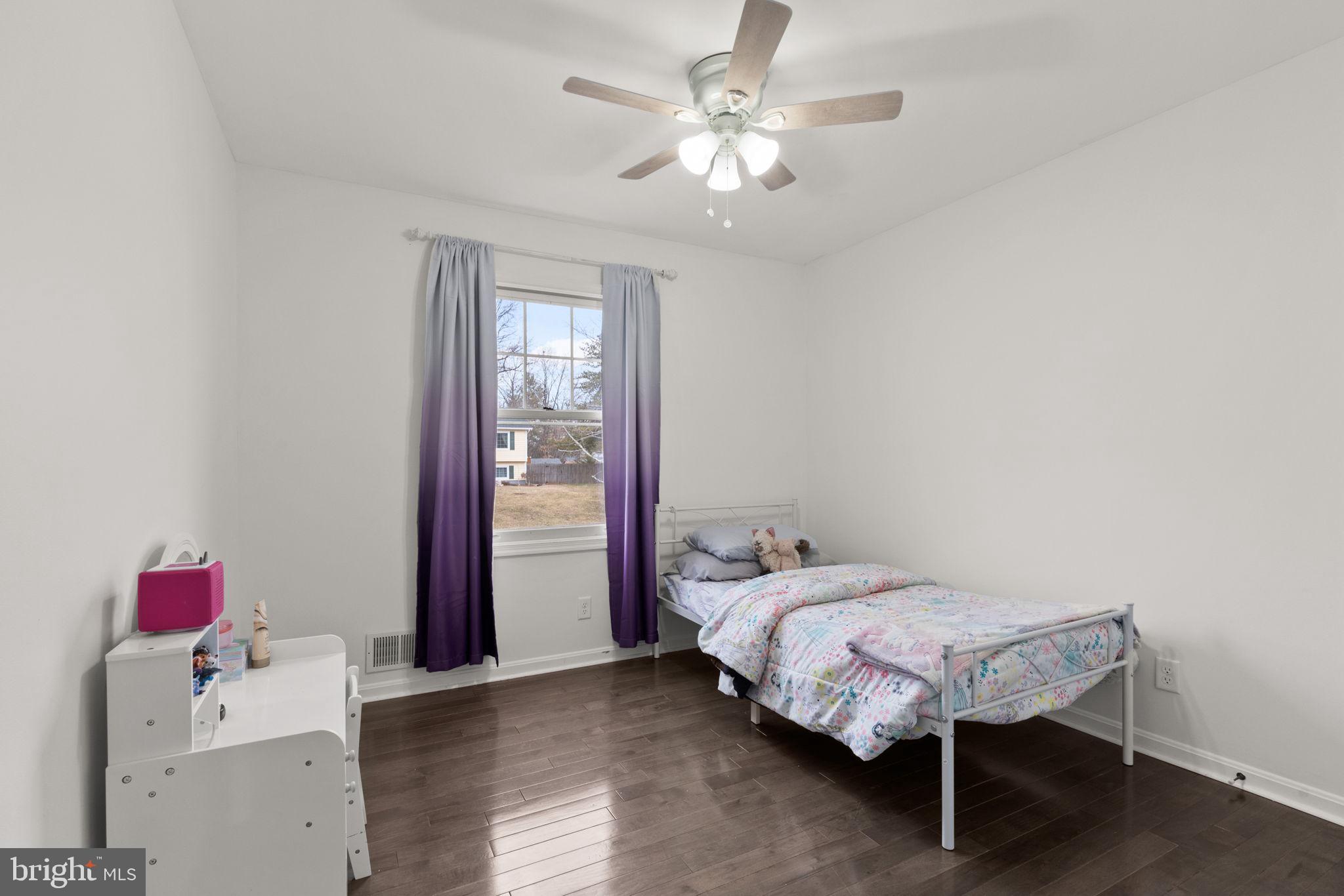 VISTA WOODS - Residential