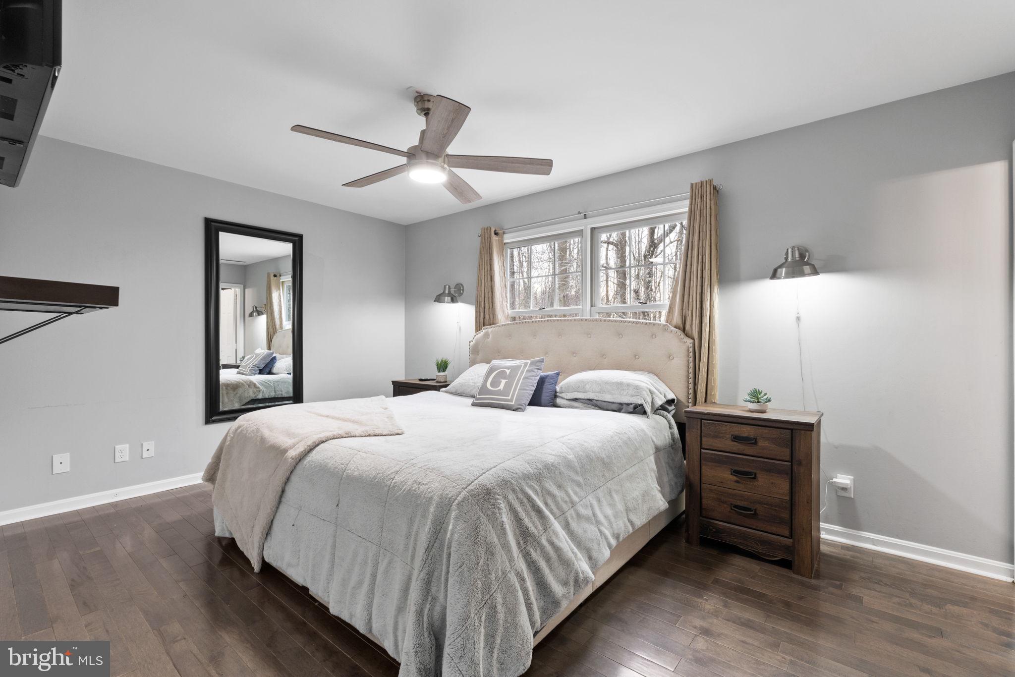 VISTA WOODS - Residential