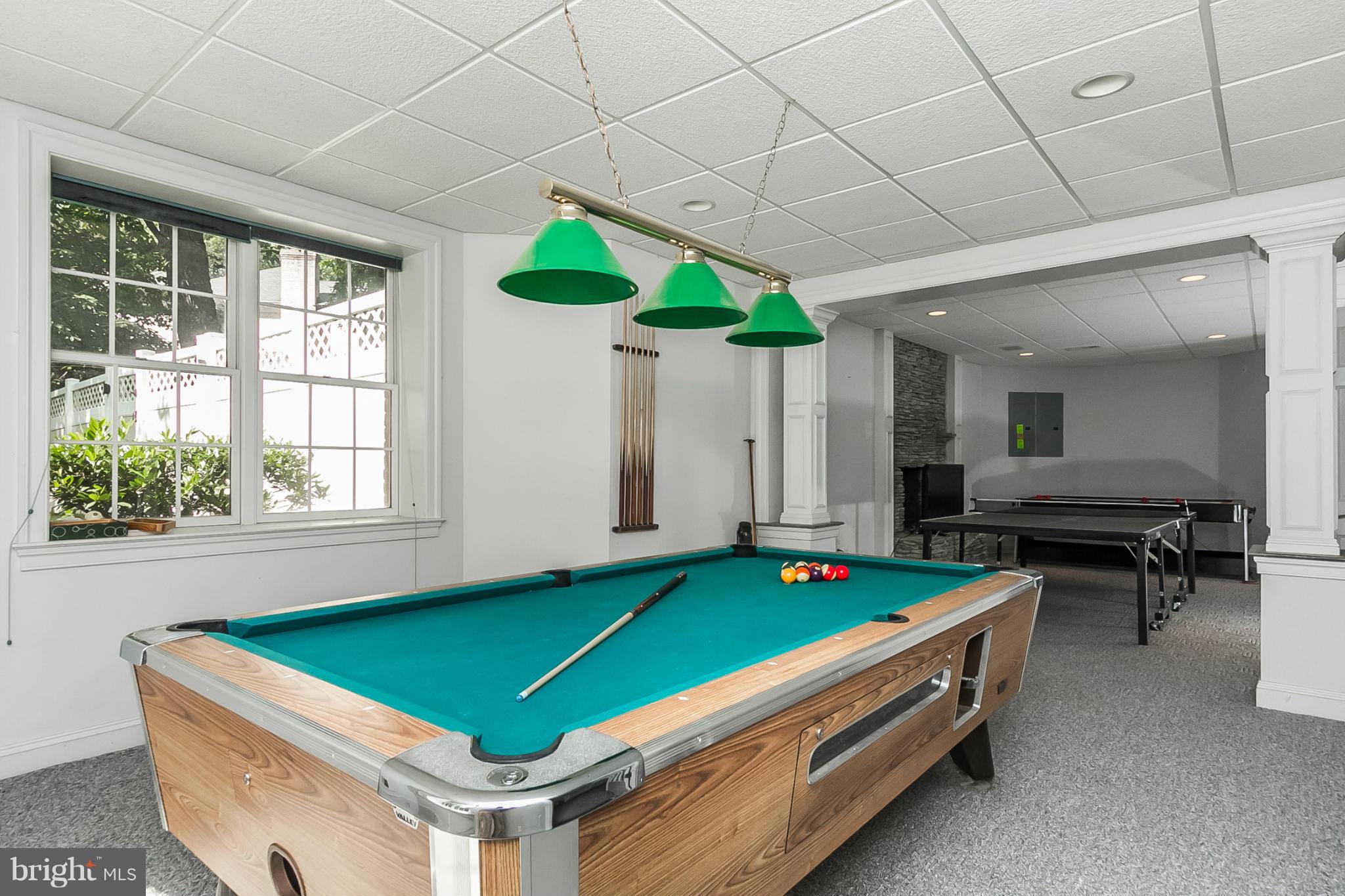 CHESTNUT WOODS - Residential