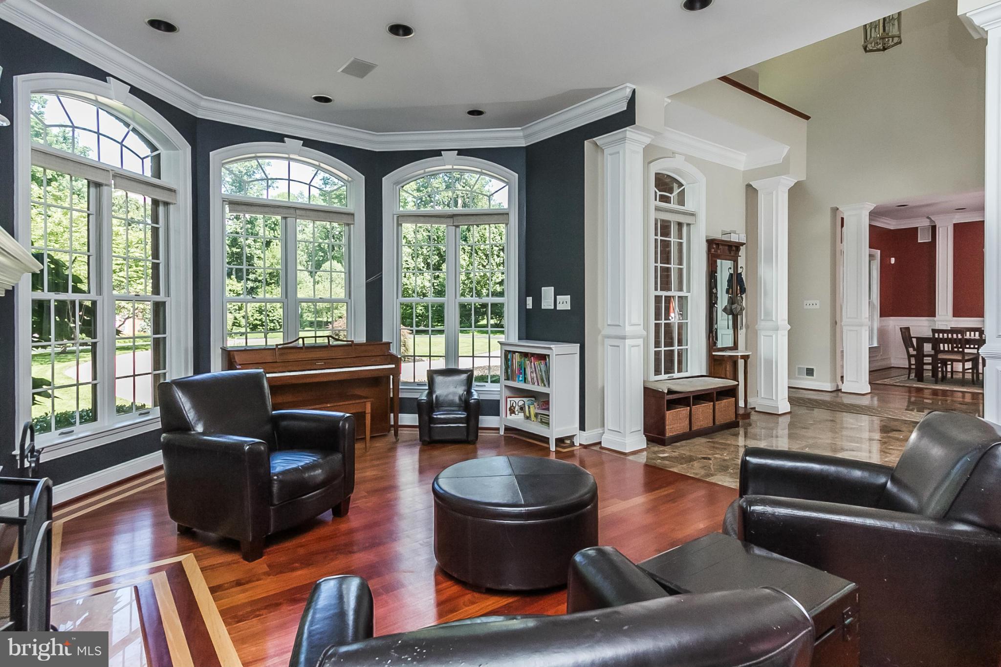 CHESTNUT WOODS - Residential