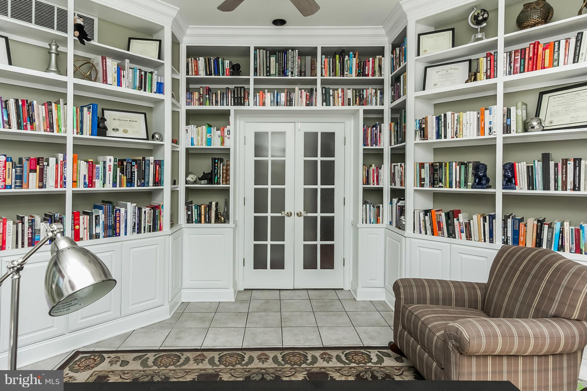 CHESTNUT WOODS - Residential