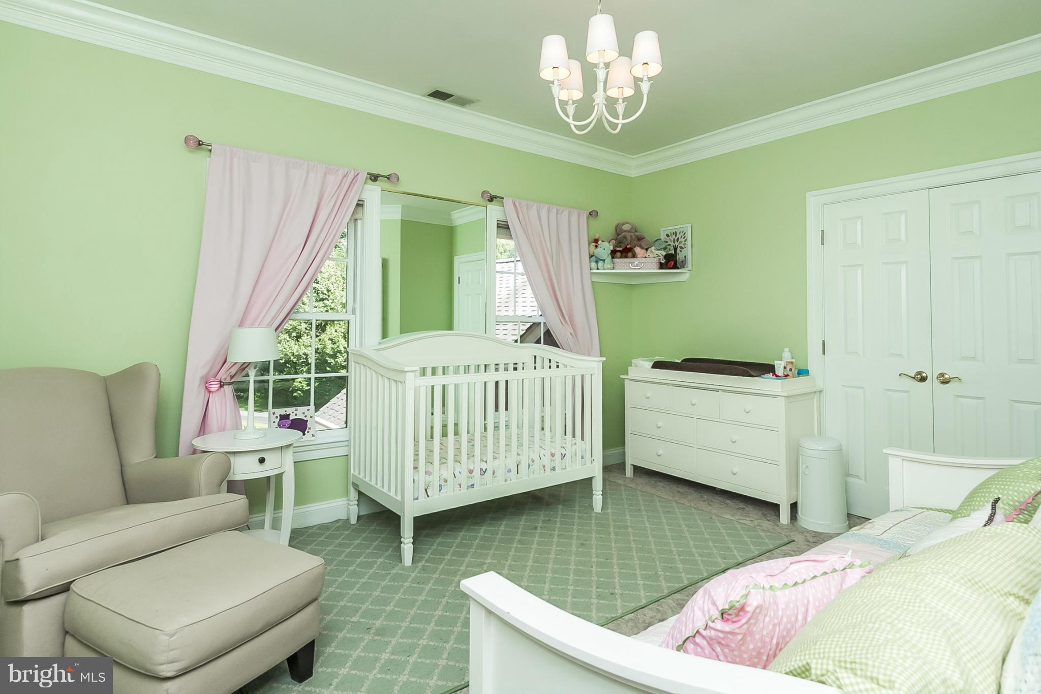 CHESTNUT WOODS - Residential