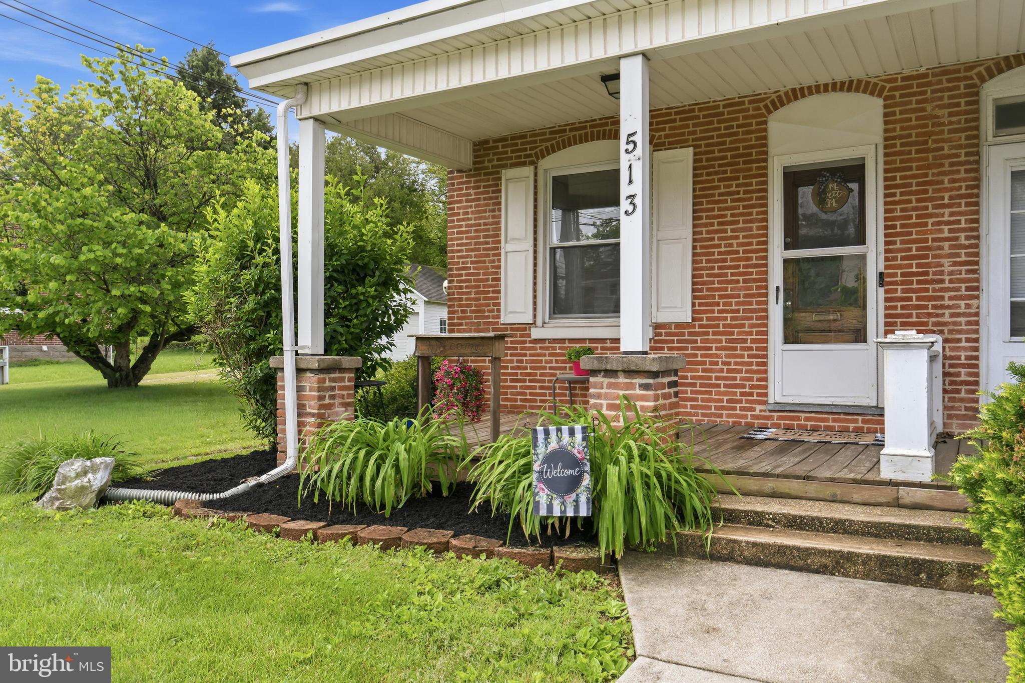 LOWER WALTON - Residential