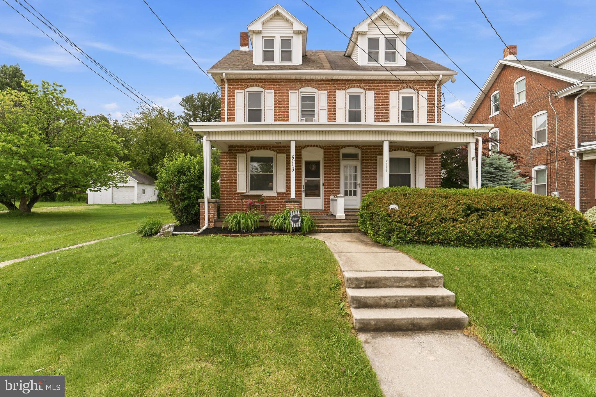 LOWER WALTON - Residential
