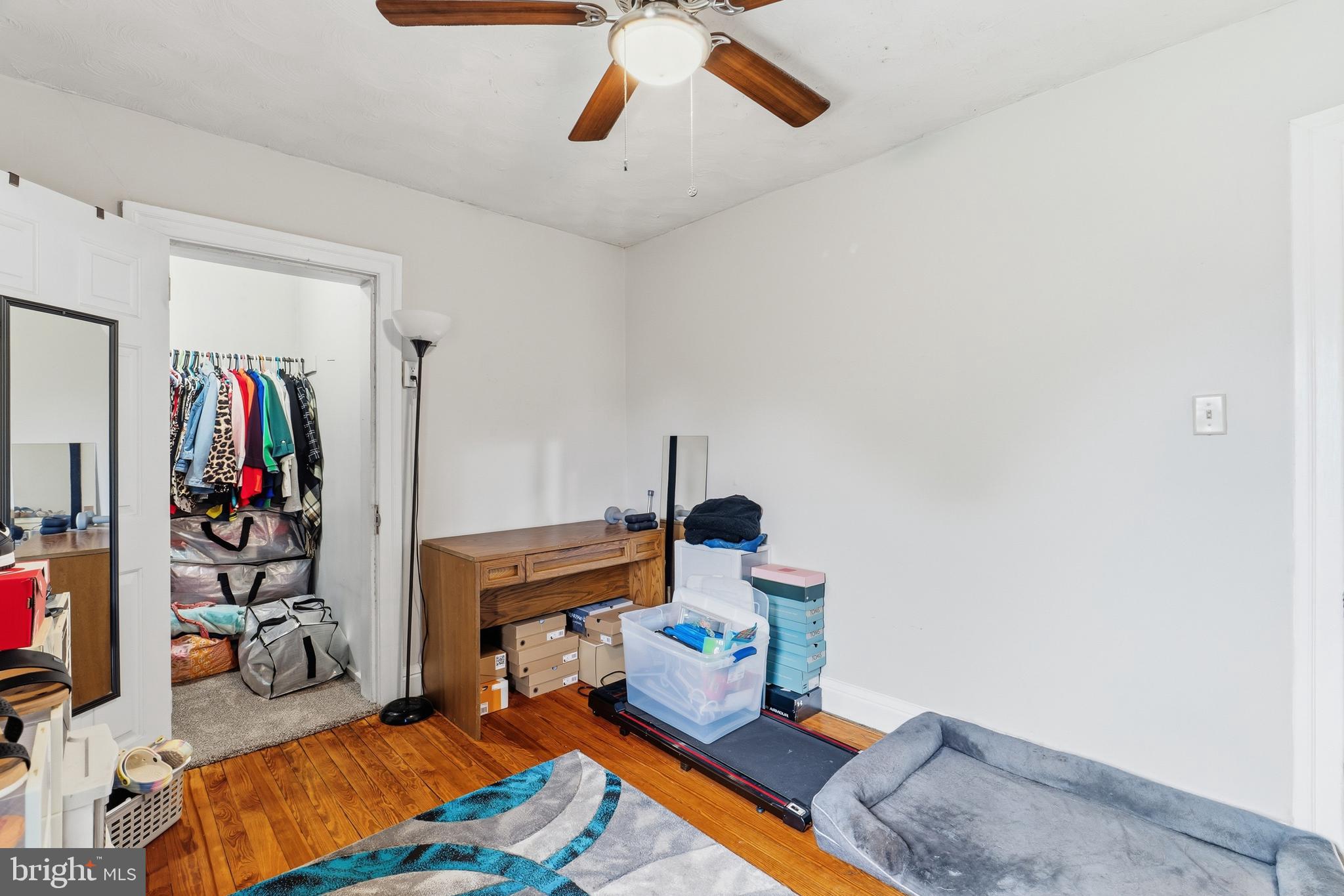 LOWER WALTON - Residential