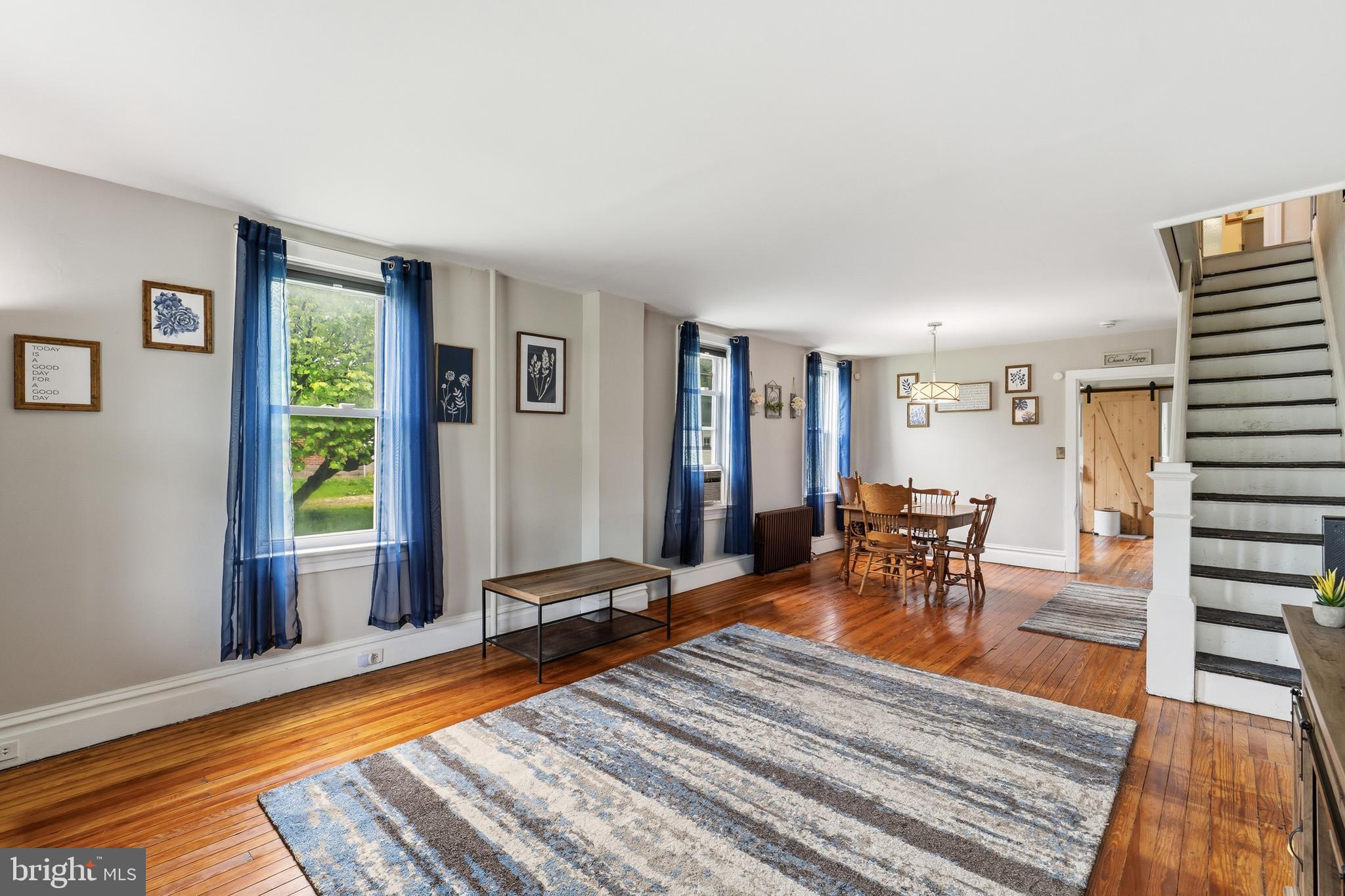 LOWER WALTON - Residential