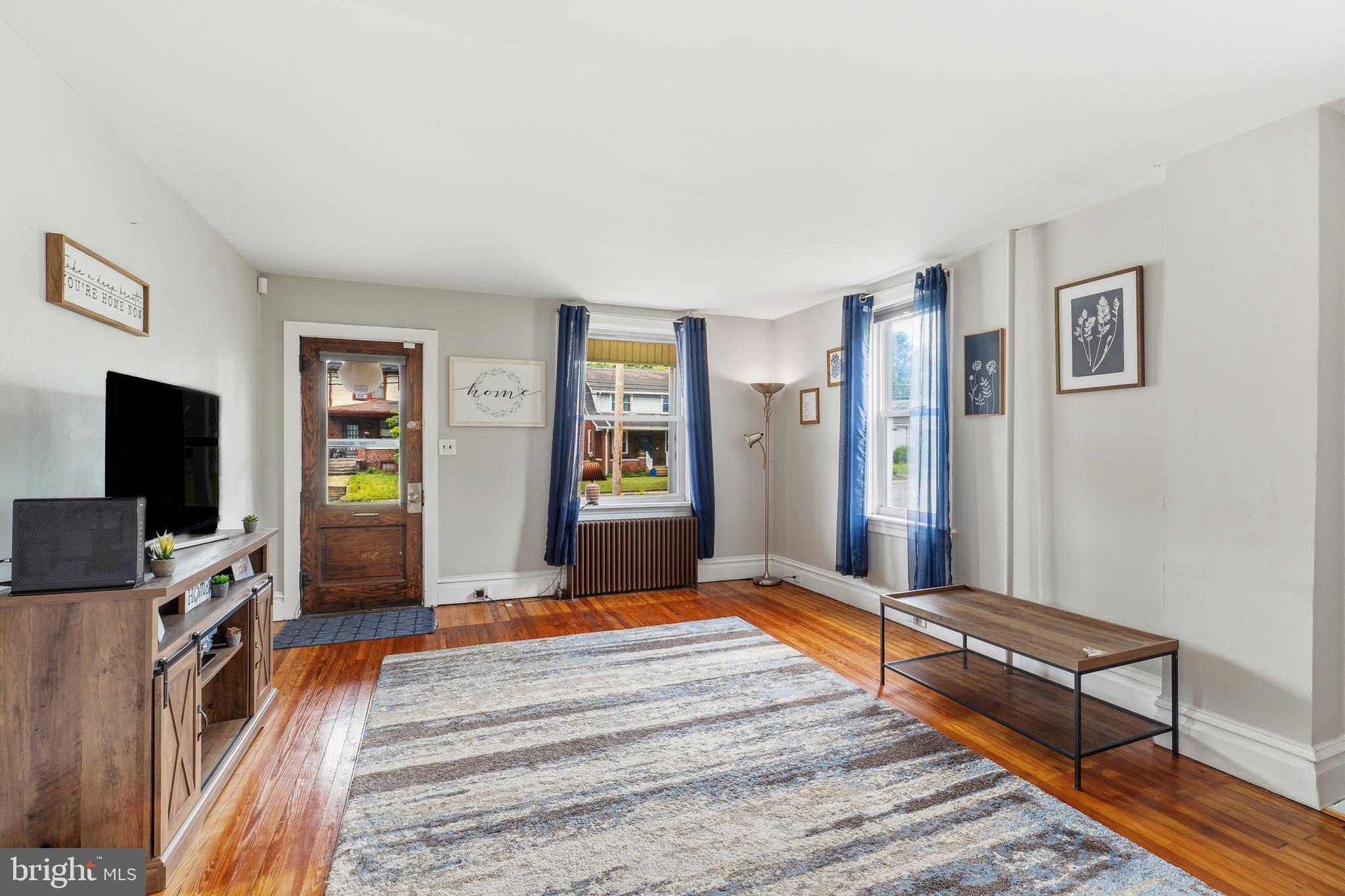 LOWER WALTON - Residential