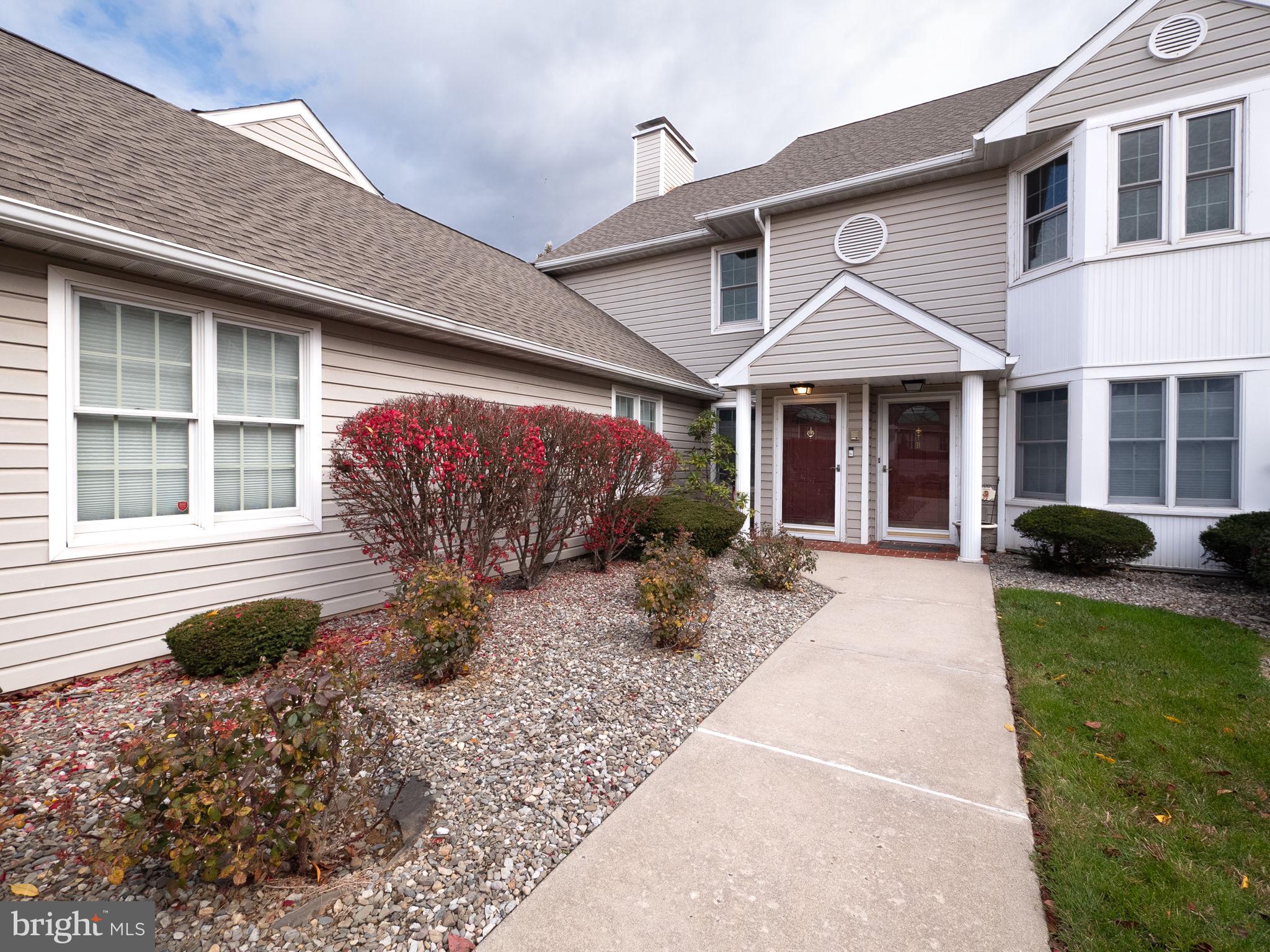 3217 GARFIELD AVENUE E