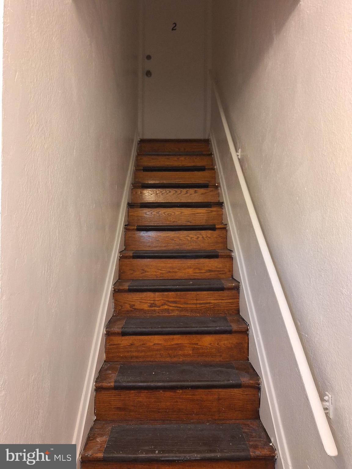 BELVEDERE SQUARE - Residential Lease