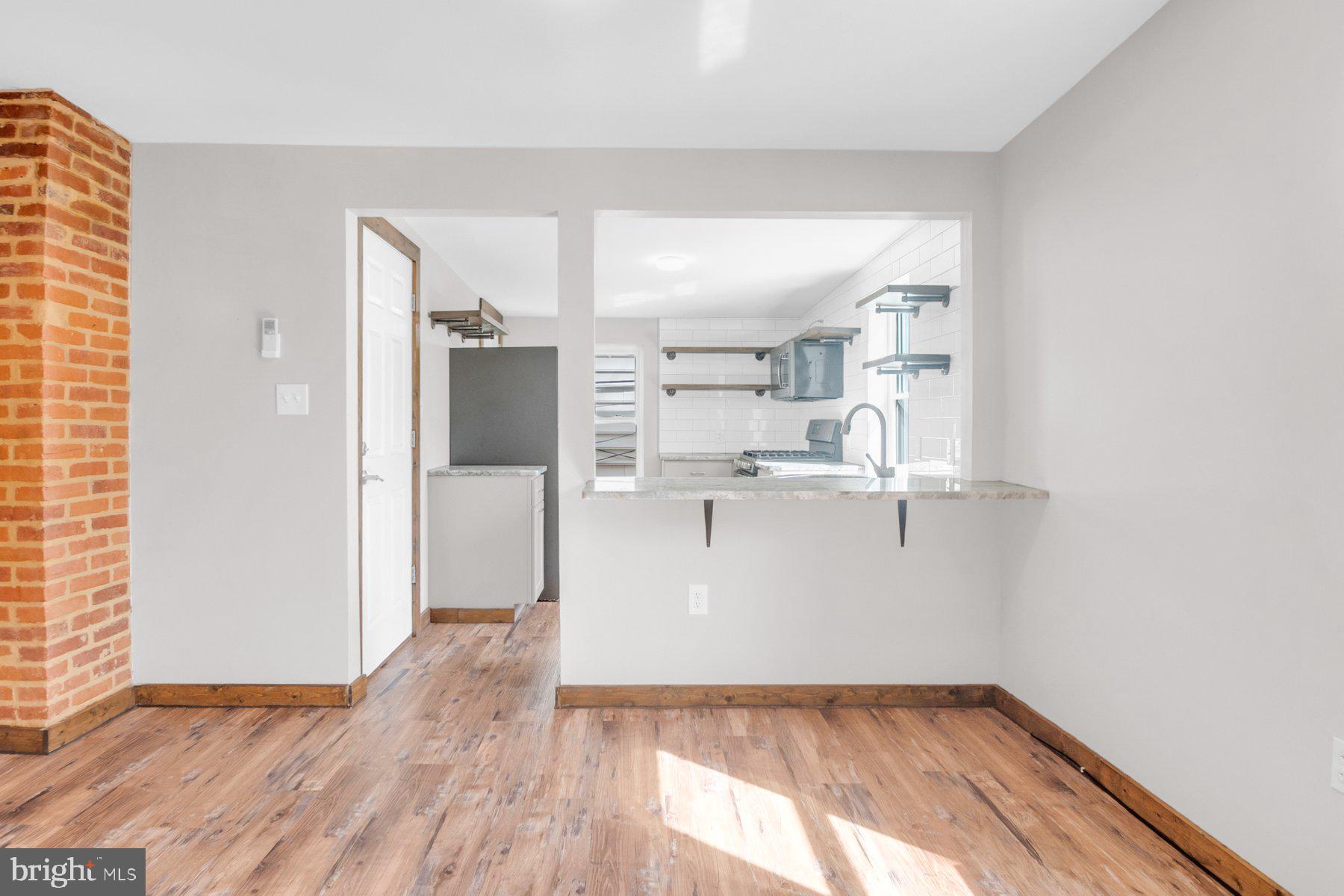 LOCUST POINT - Residential Lease