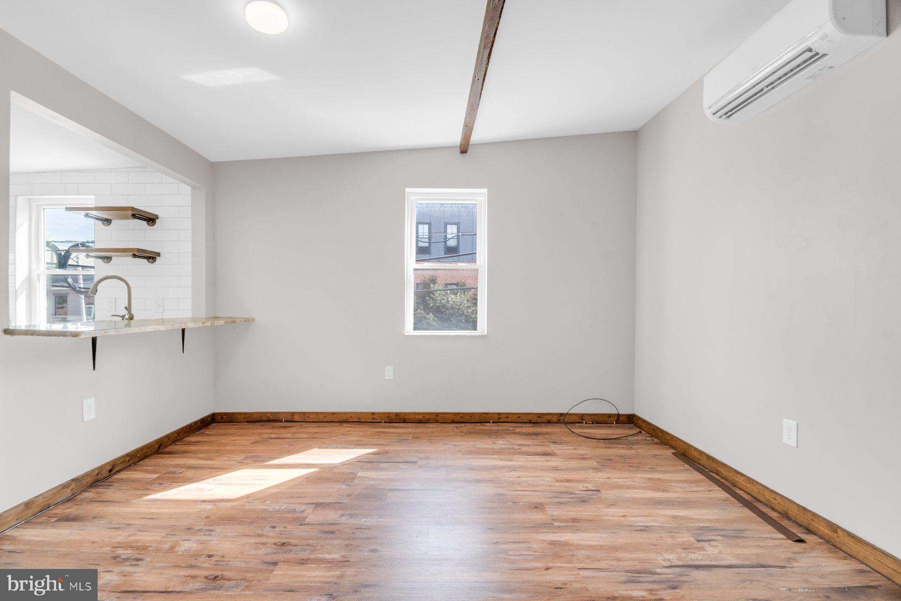 LOCUST POINT - Residential Lease