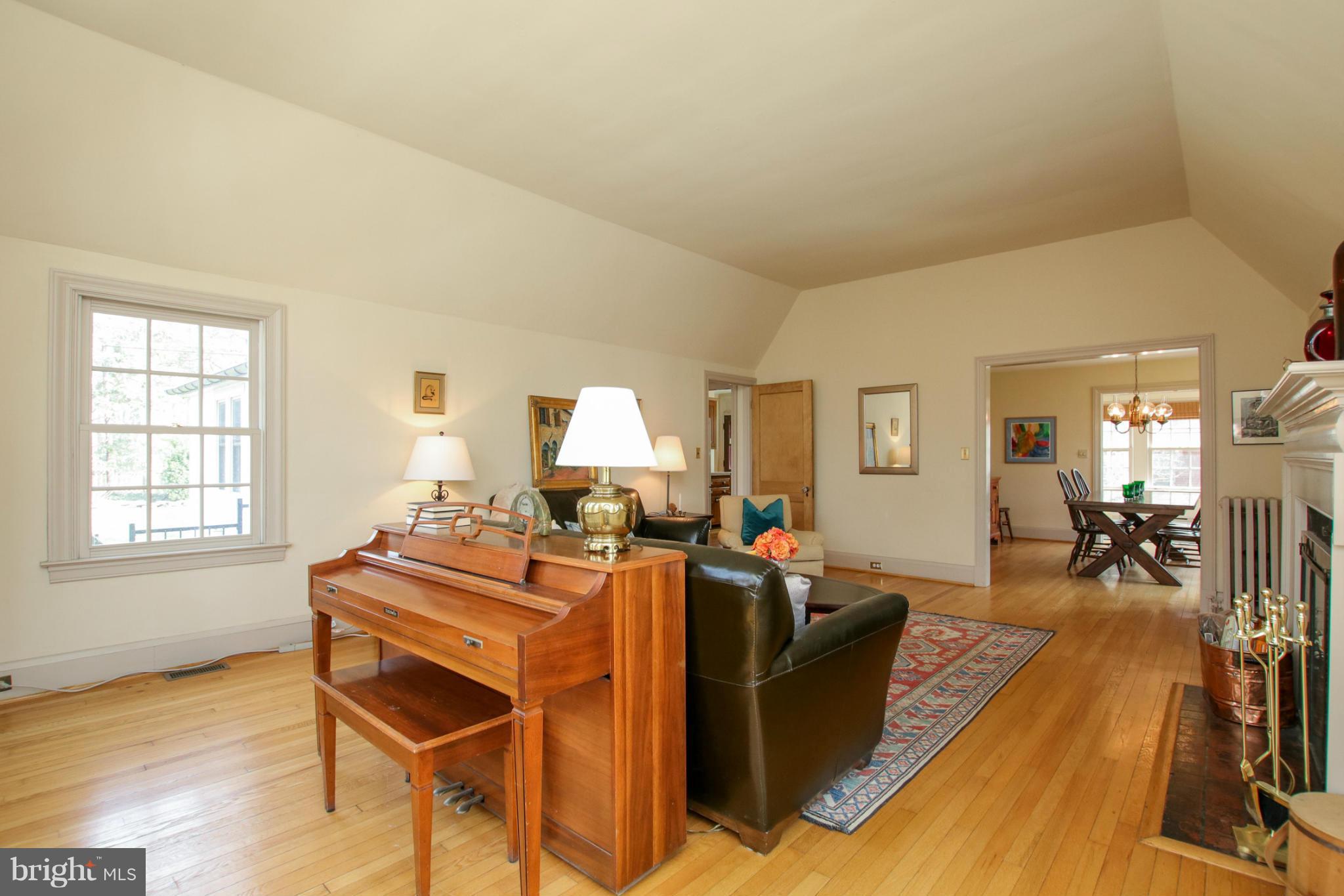 STONELEIGH - Residential