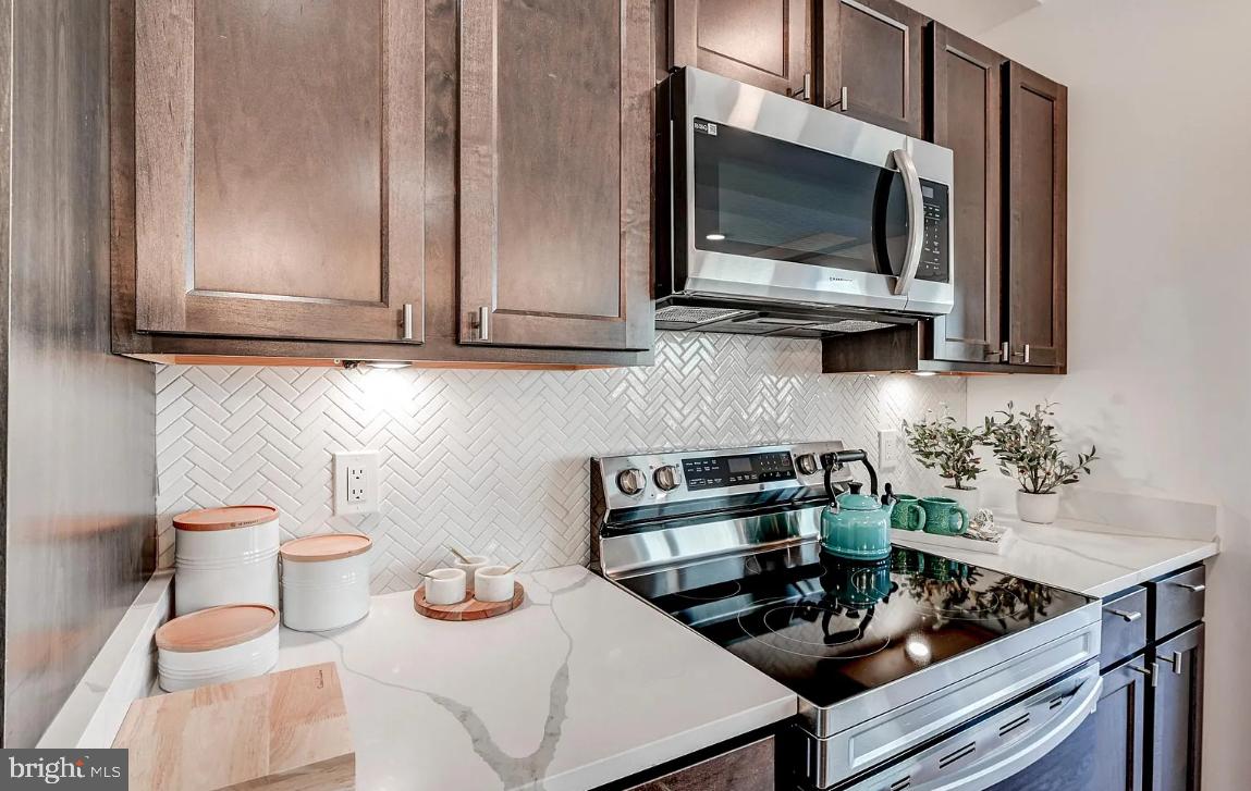 FELLS POINT HISTORIC DISTRICT - Residential Lease