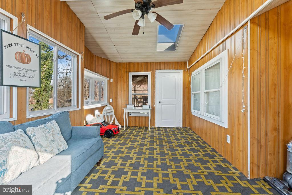 RADFORD - Residential