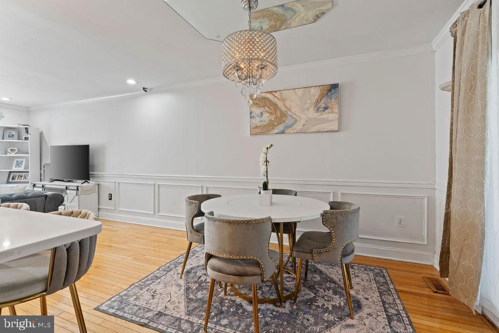 RADFORD - Residential