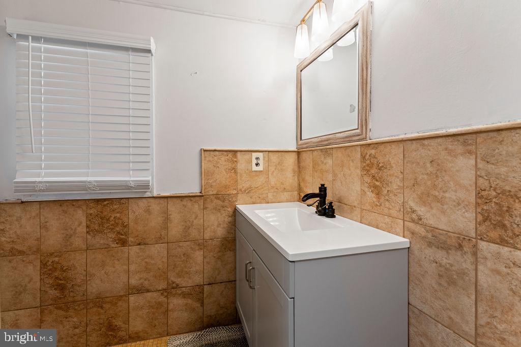 RADFORD - Residential