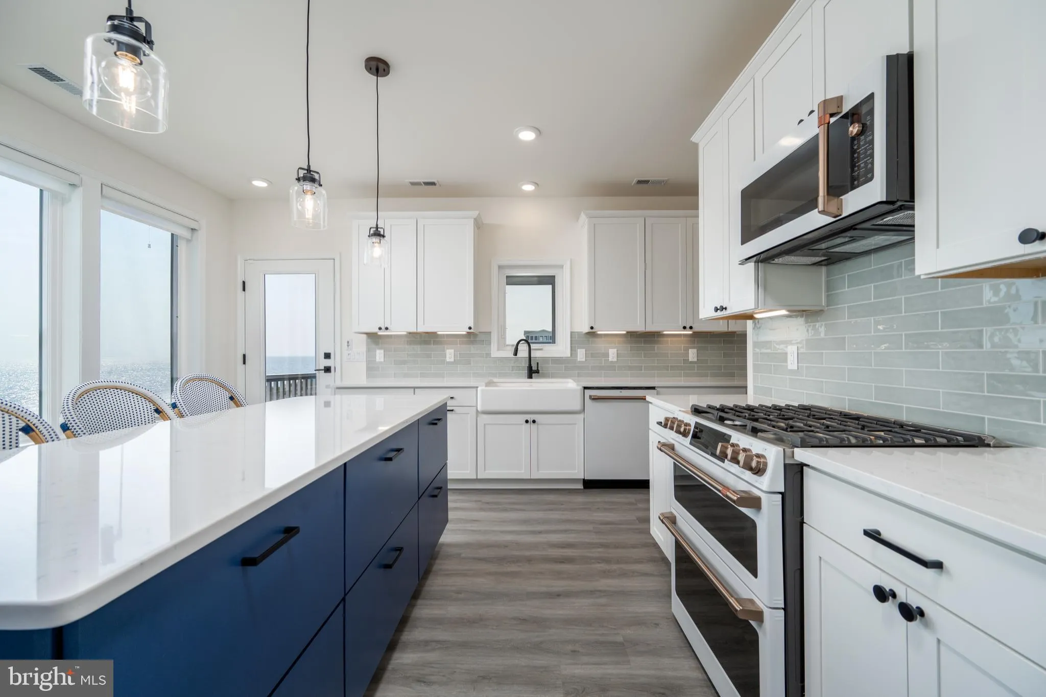 Milton, Delaware 19968, United States, 3 Bedrooms Bedrooms, ,4 BathroomsBathrooms,Residential,Contingent,4387