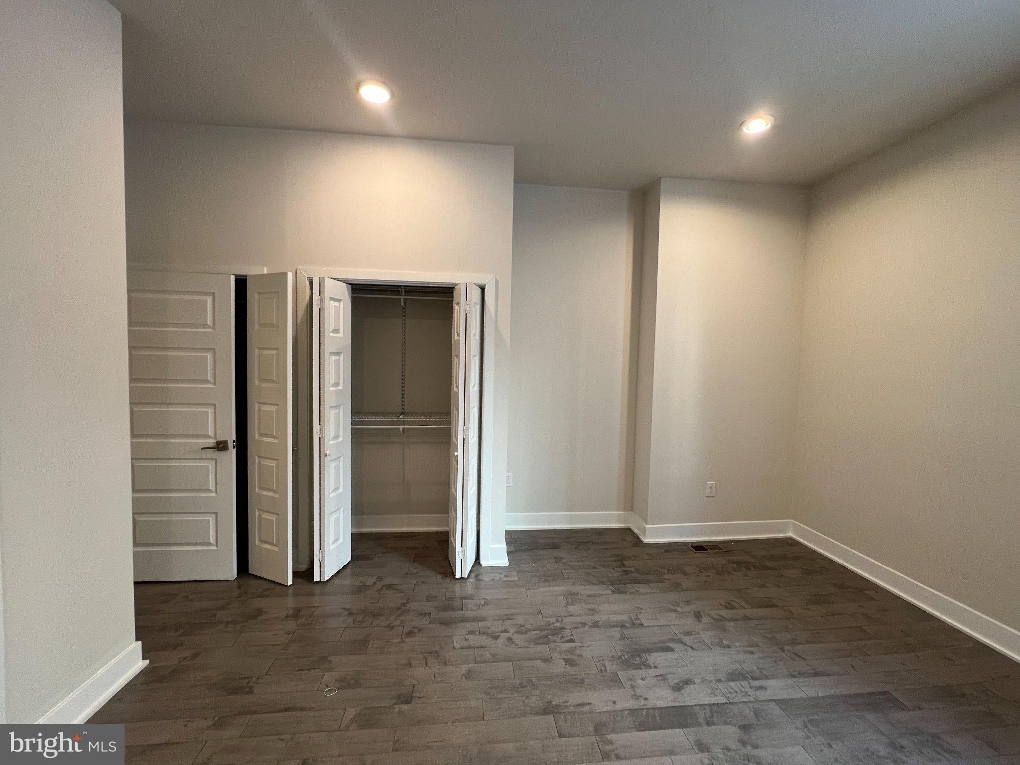 1314 N FRONT STREET 00 1