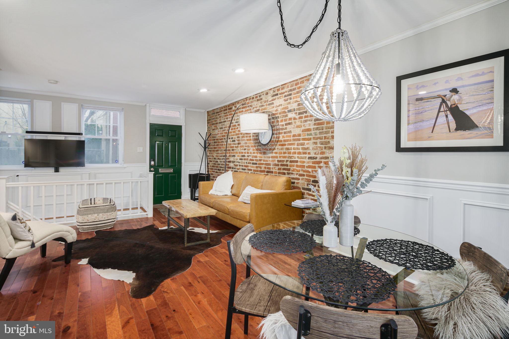 RITTENHOUSE SQUARE - Residential Lease