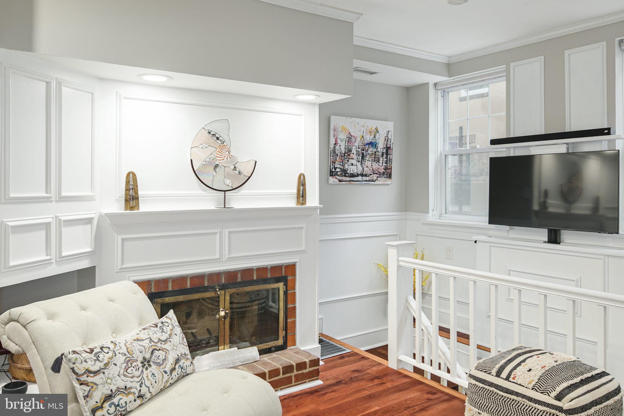 RITTENHOUSE SQUARE - Residential Lease