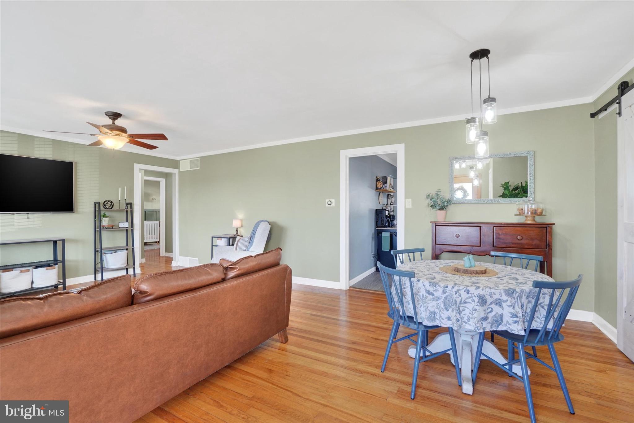 HOLLYWOOD - Residential