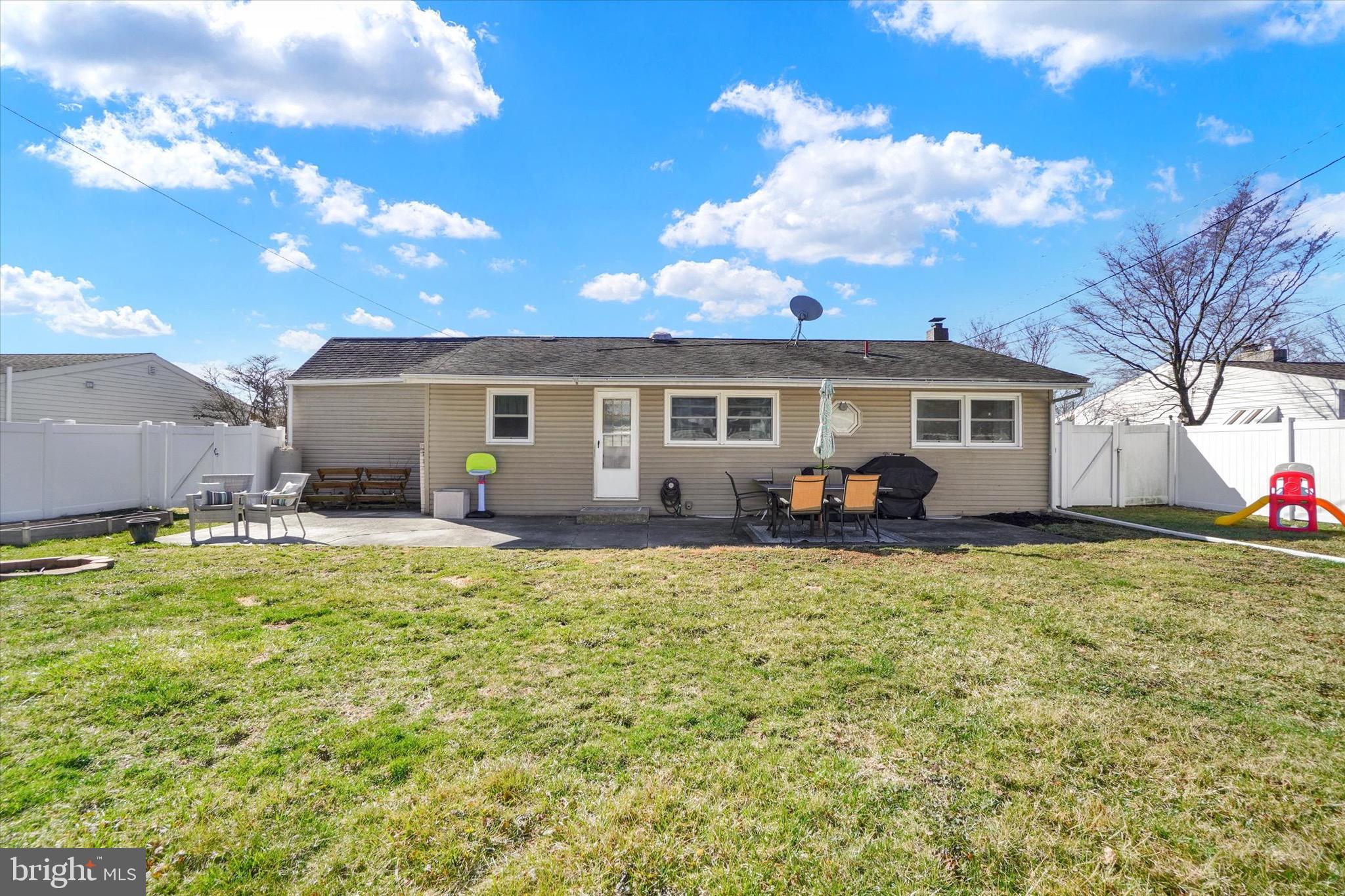 HOLLYWOOD - Residential