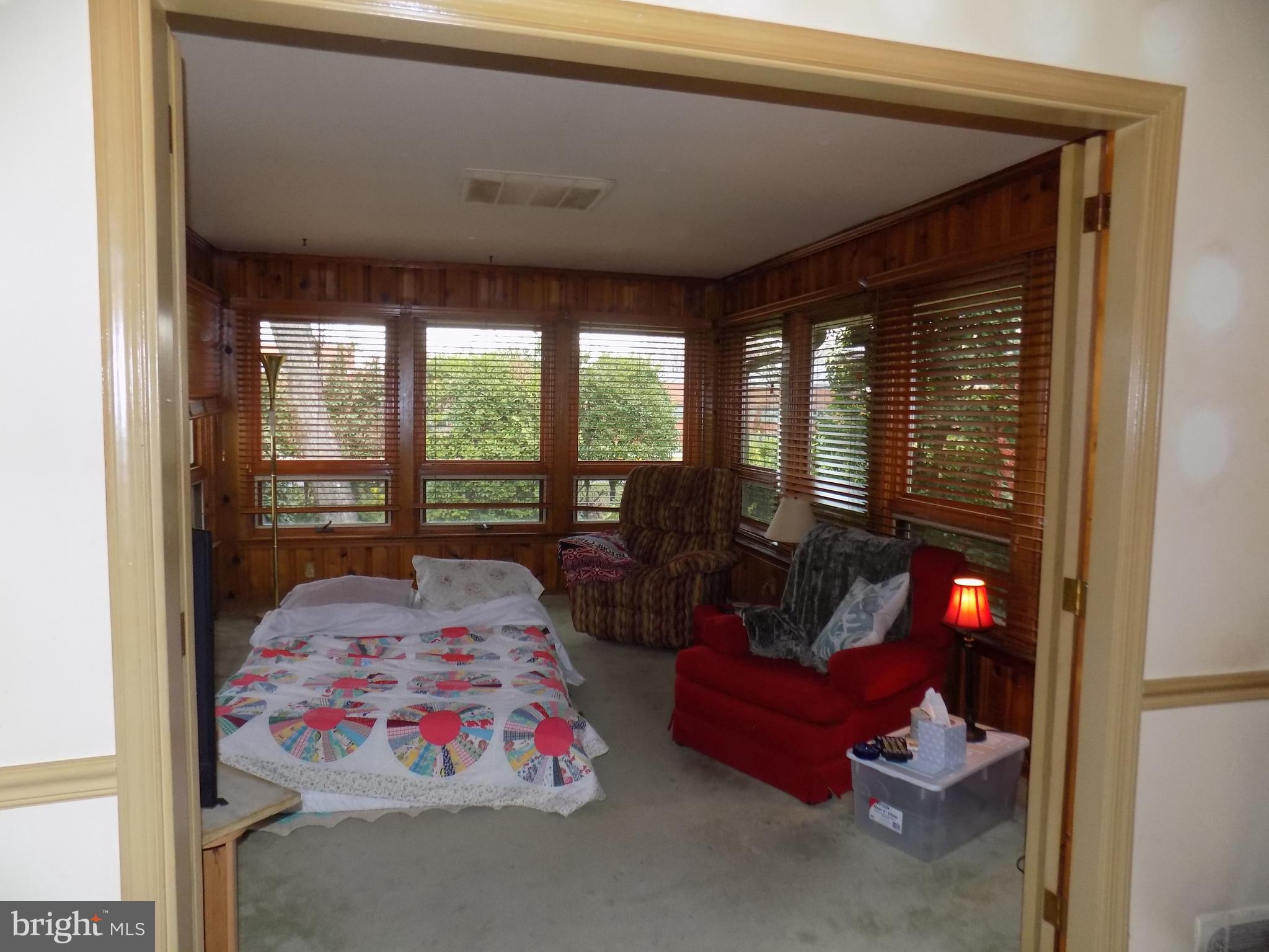 RIVERSIDE GARDENS - Residential