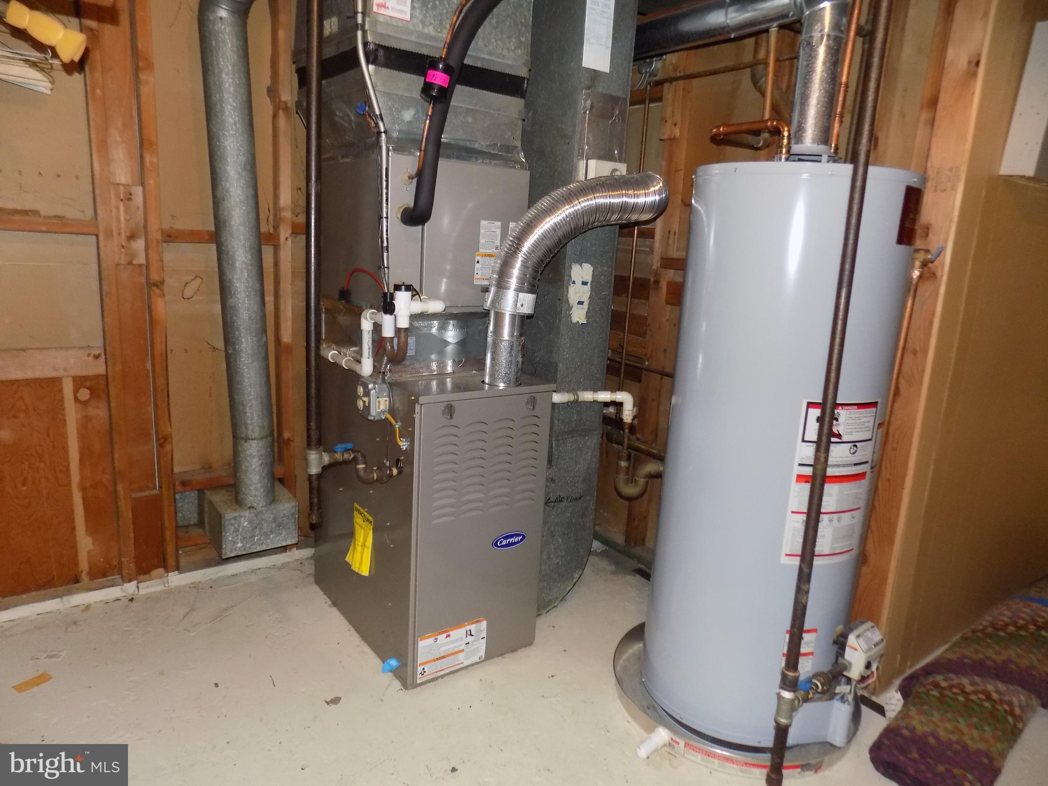 RIVERSIDE GARDENS - Residential