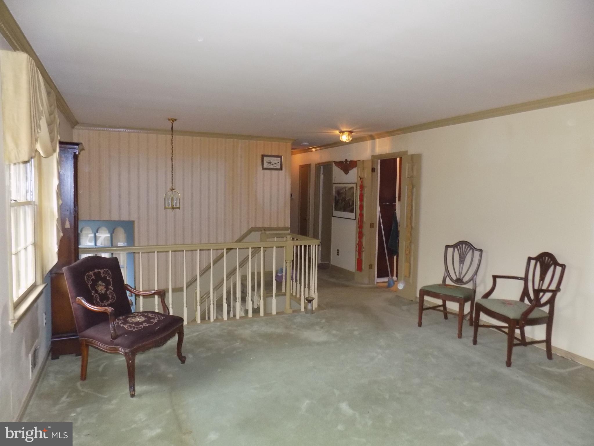 RIVERSIDE GARDENS - Residential