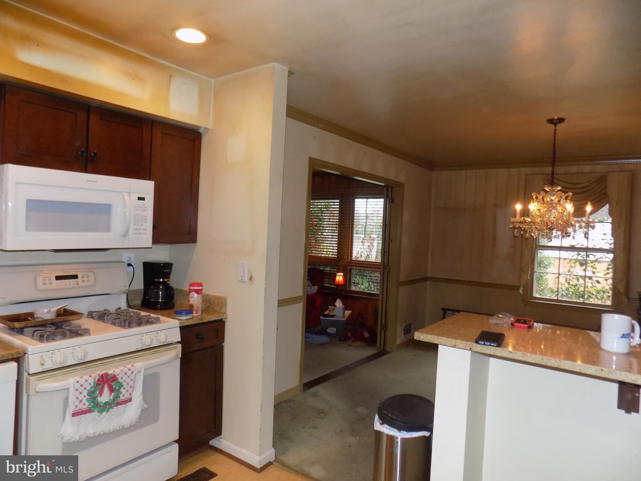 RIVERSIDE GARDENS - Residential