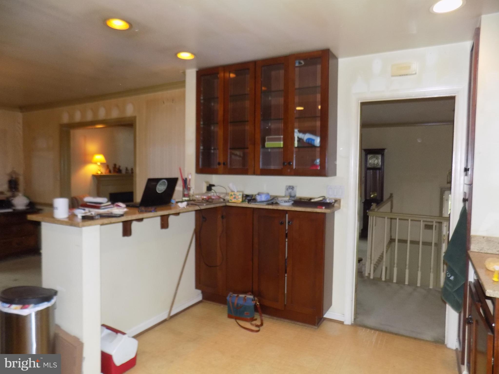 RIVERSIDE GARDENS - Residential