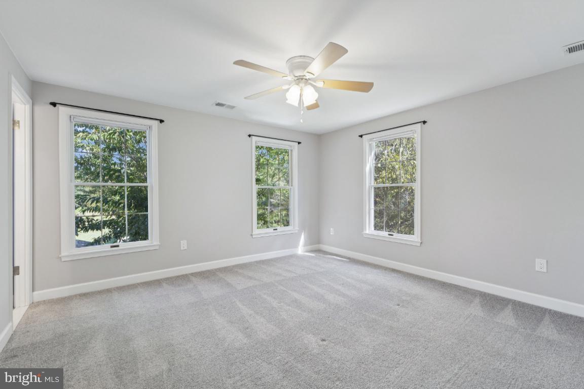 LAUREL - Residential Lease