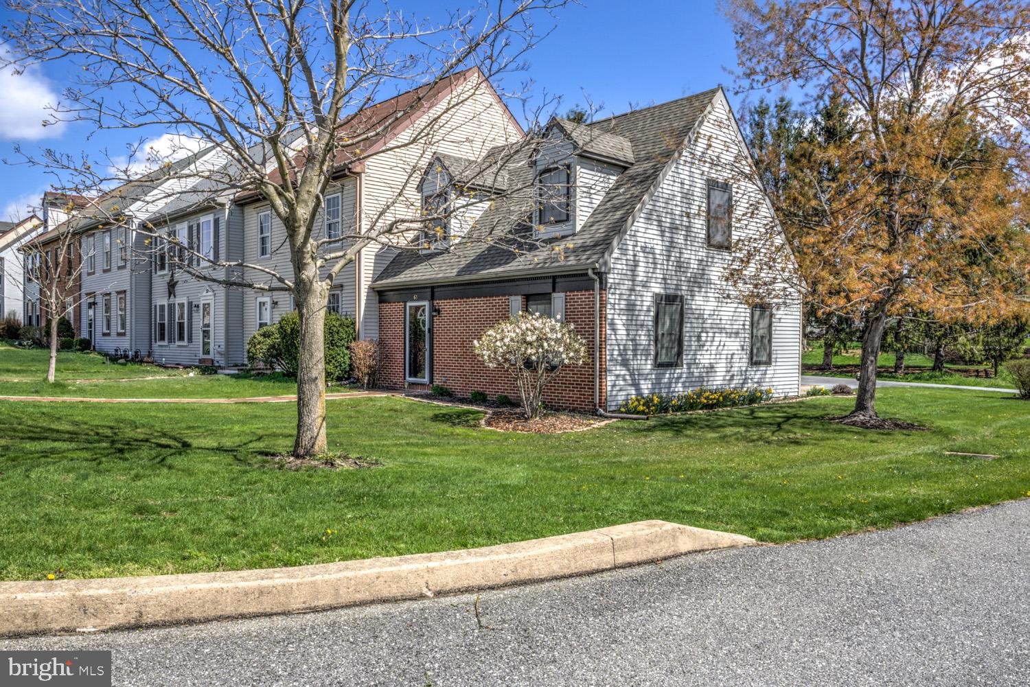 WESTWOOD VILLAGE - Residential