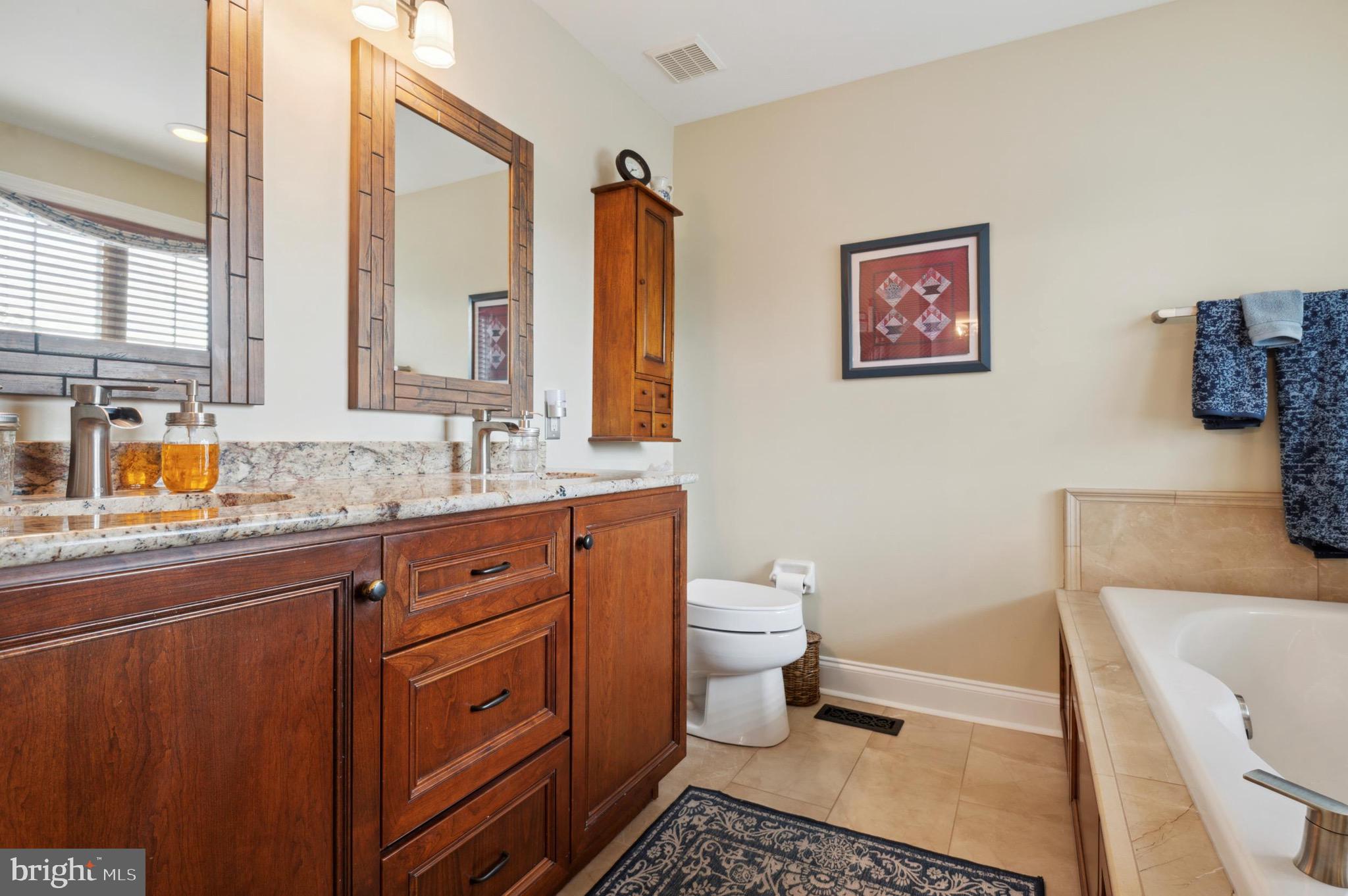 NORTHWOODS - Residential