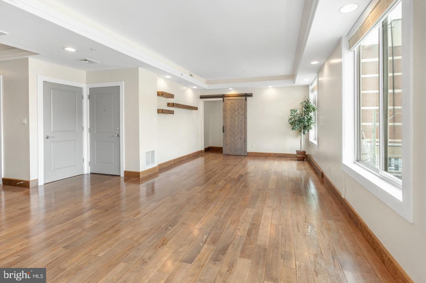 CALLOWHILL - Residential