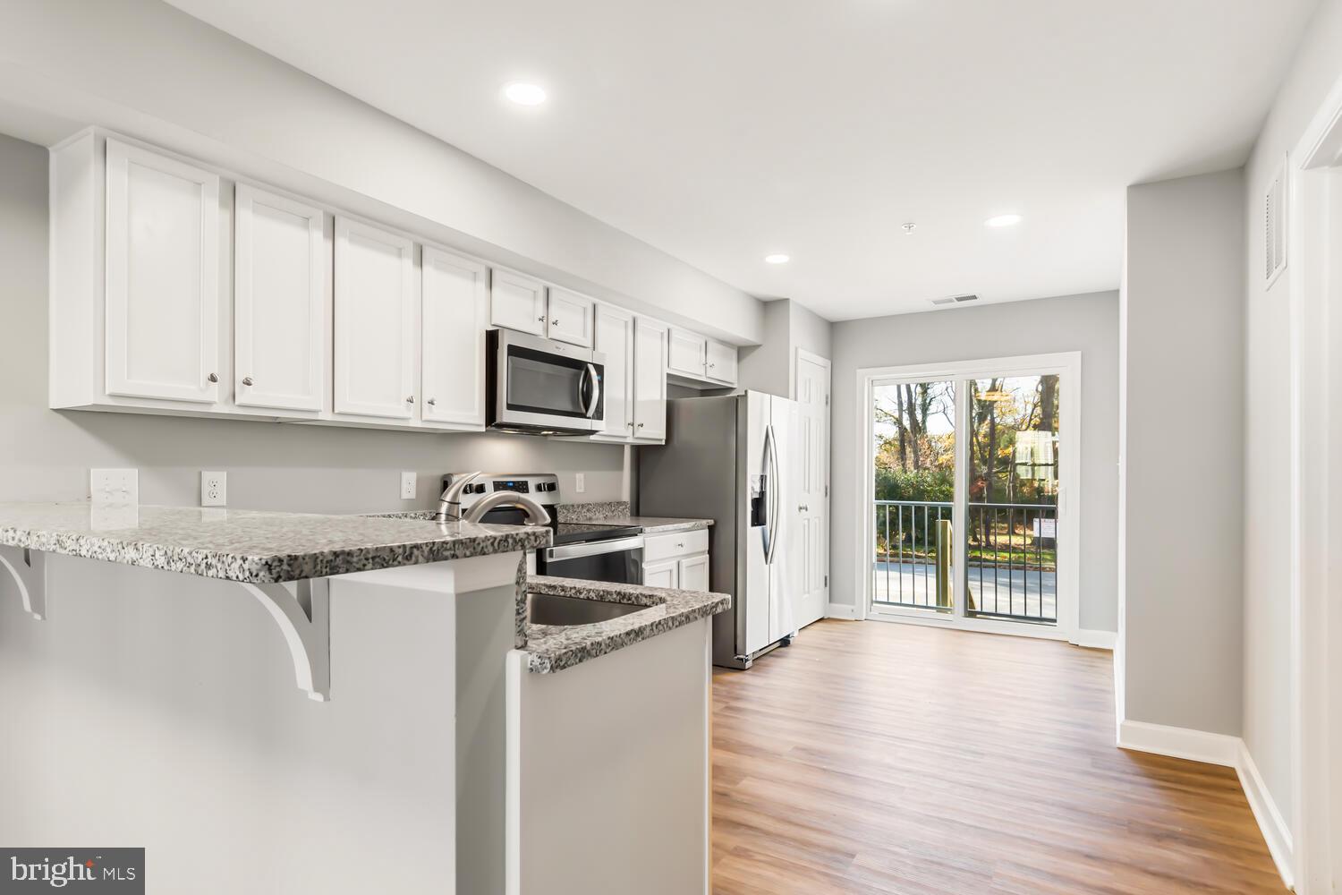 PATRIOT SQUARE - Residential