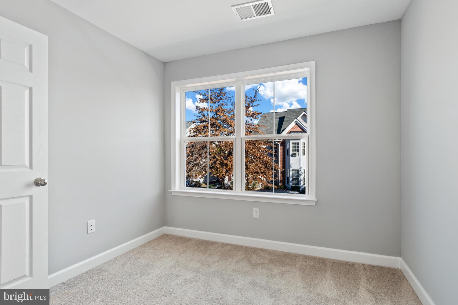 PATRIOT SQUARE - Residential