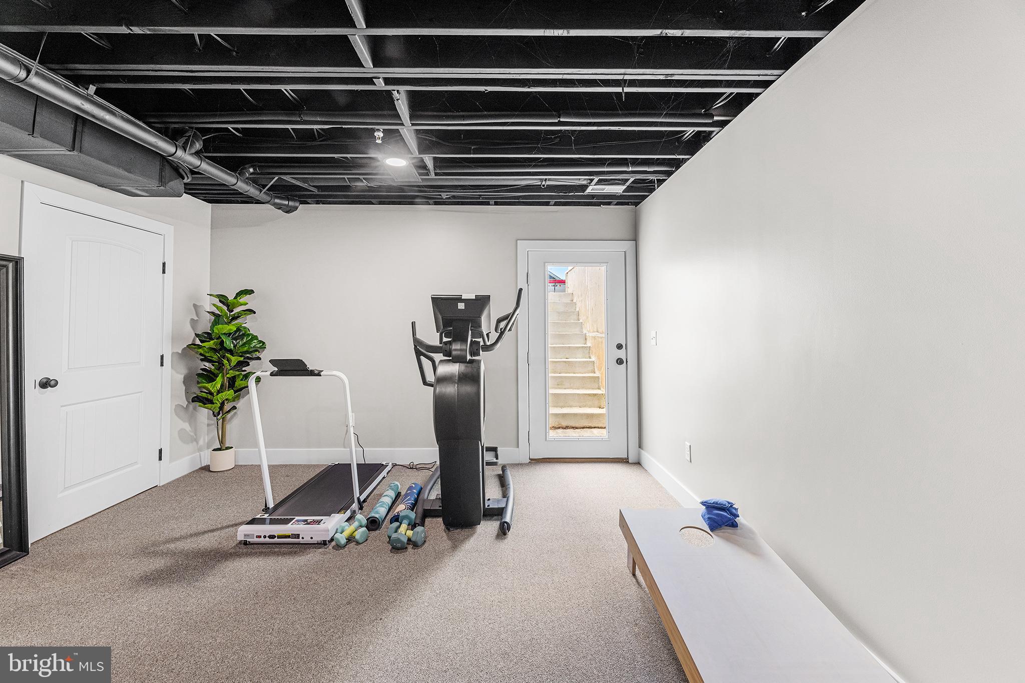 ASHWORTH - Residential