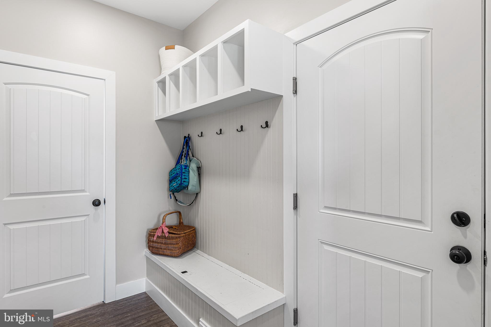 ASHWORTH - Residential