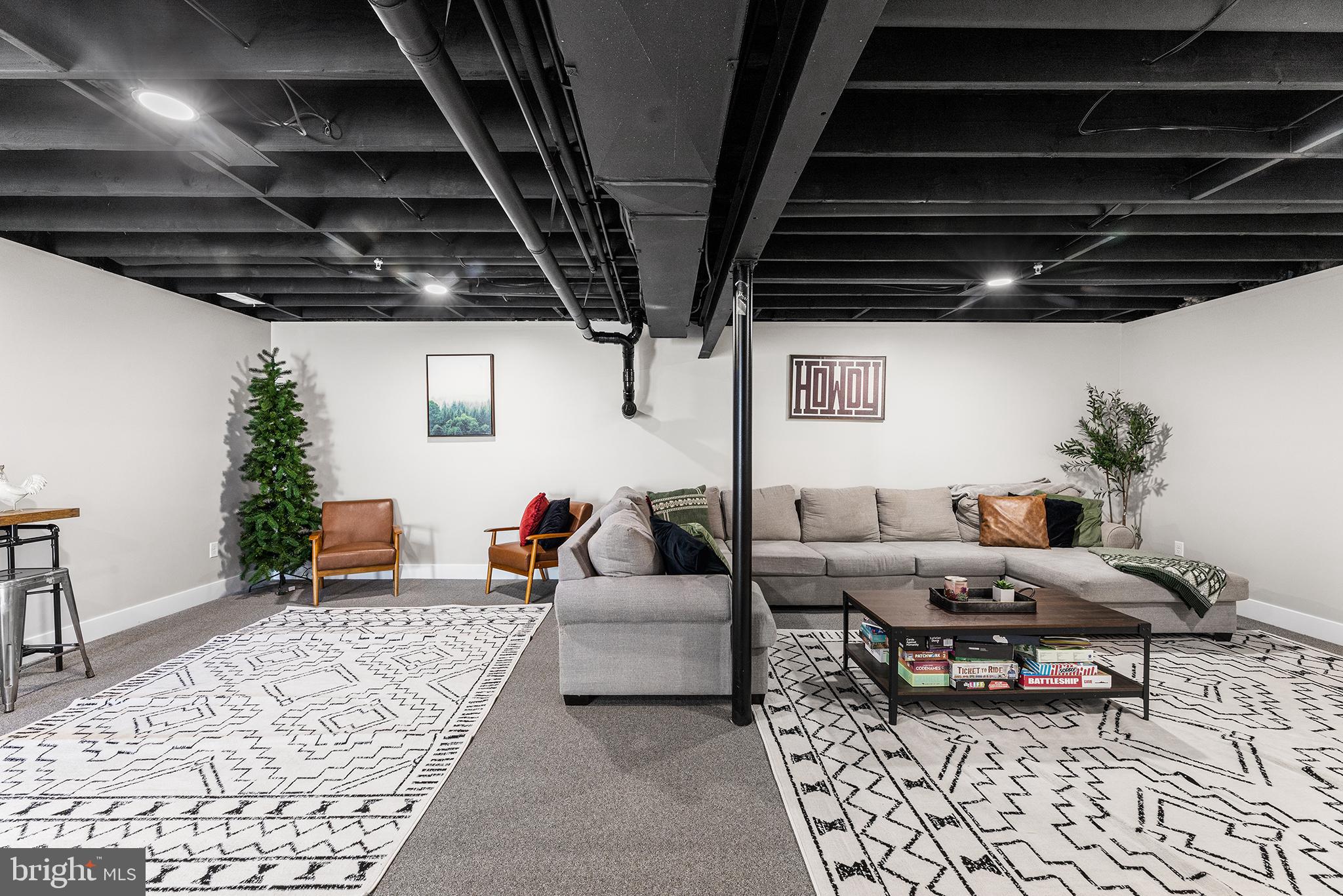 ASHWORTH - Residential