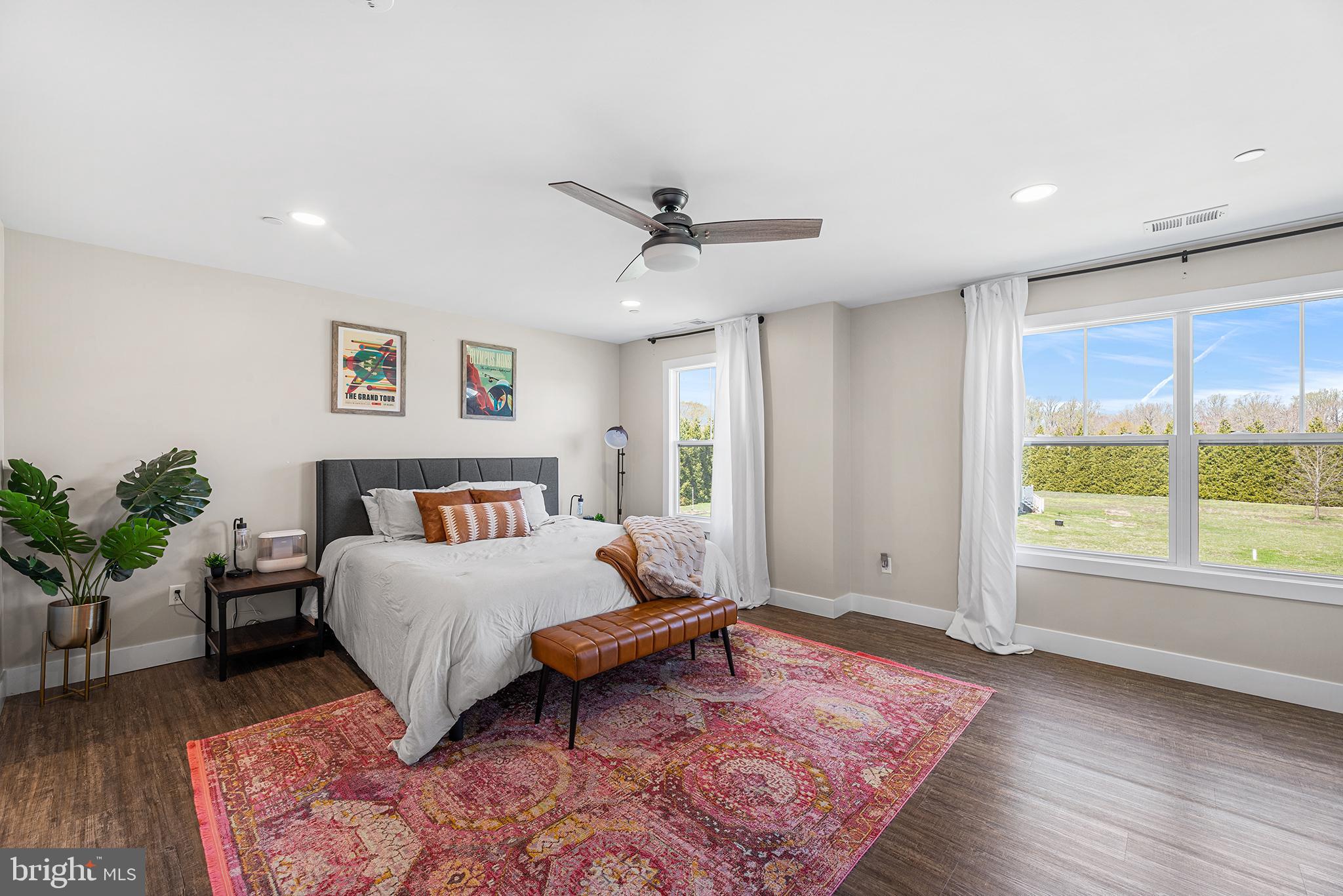 ASHWORTH - Residential