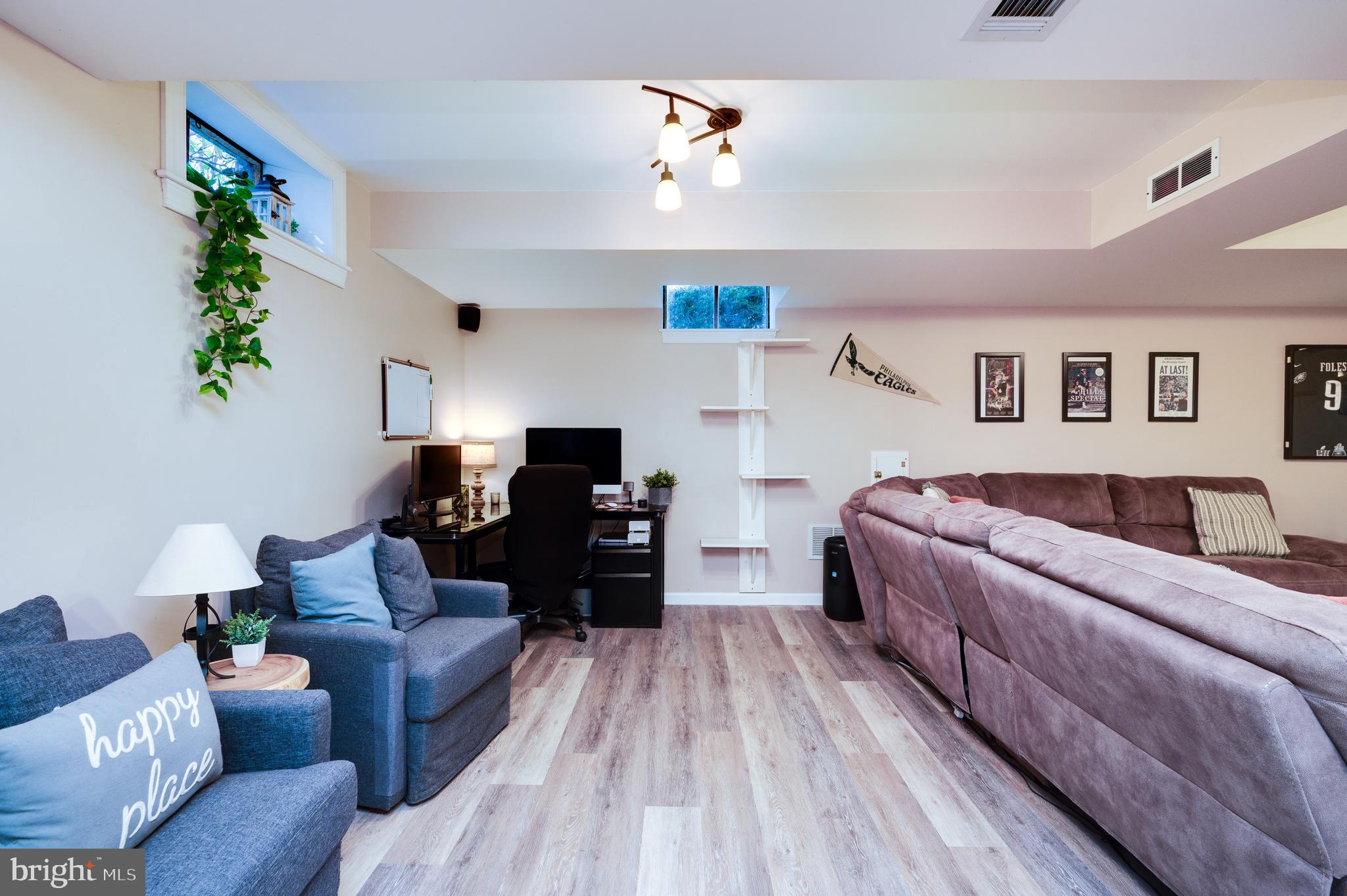 MUHLENBERG PARK - Residential